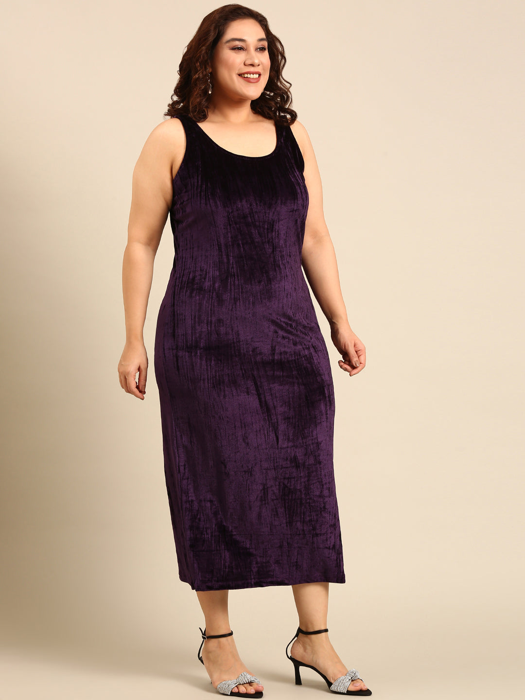 Women Purple Velvet Sleeve-less Dress