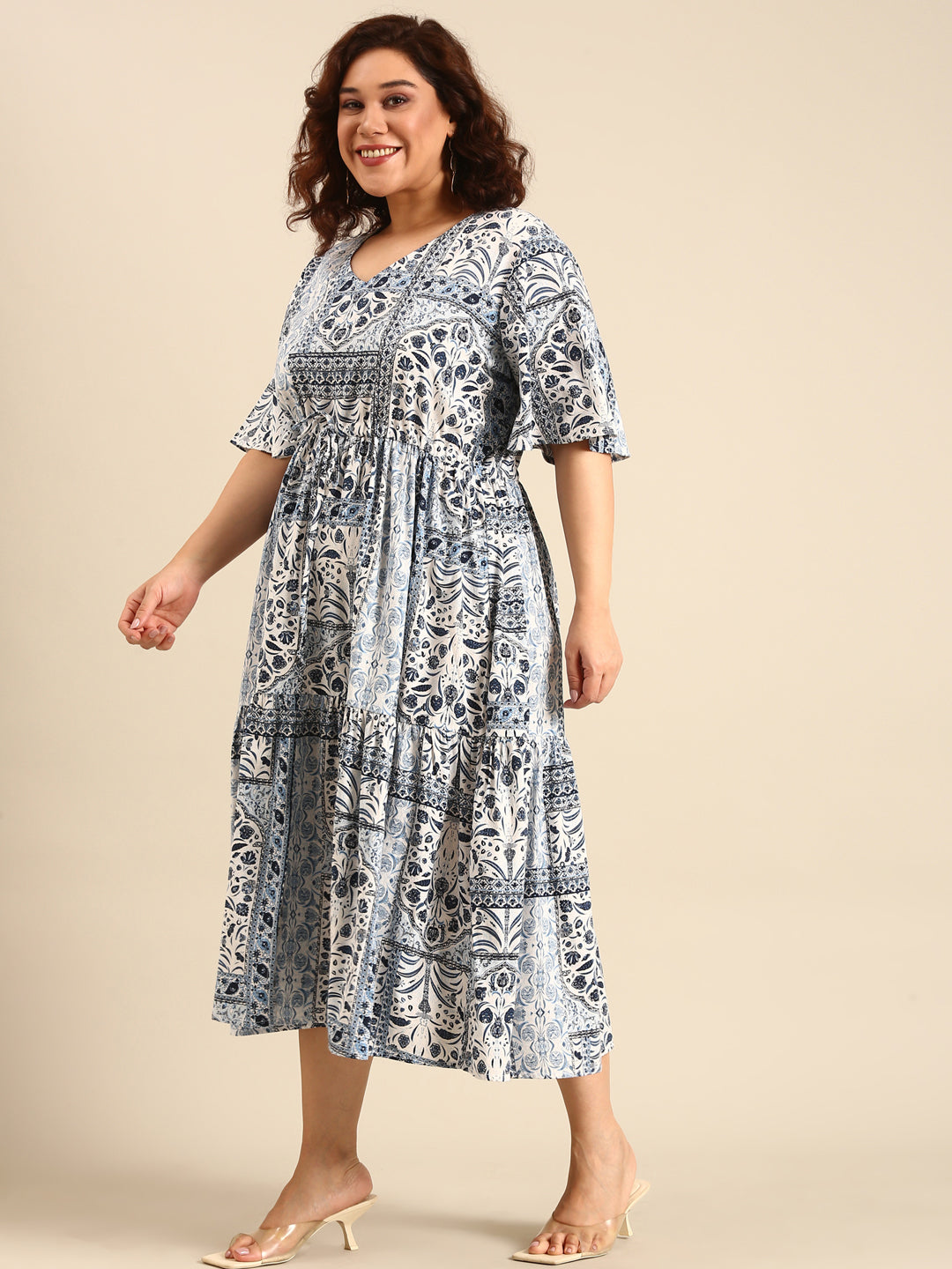 Women Blue Printed Dress With Waist Tie