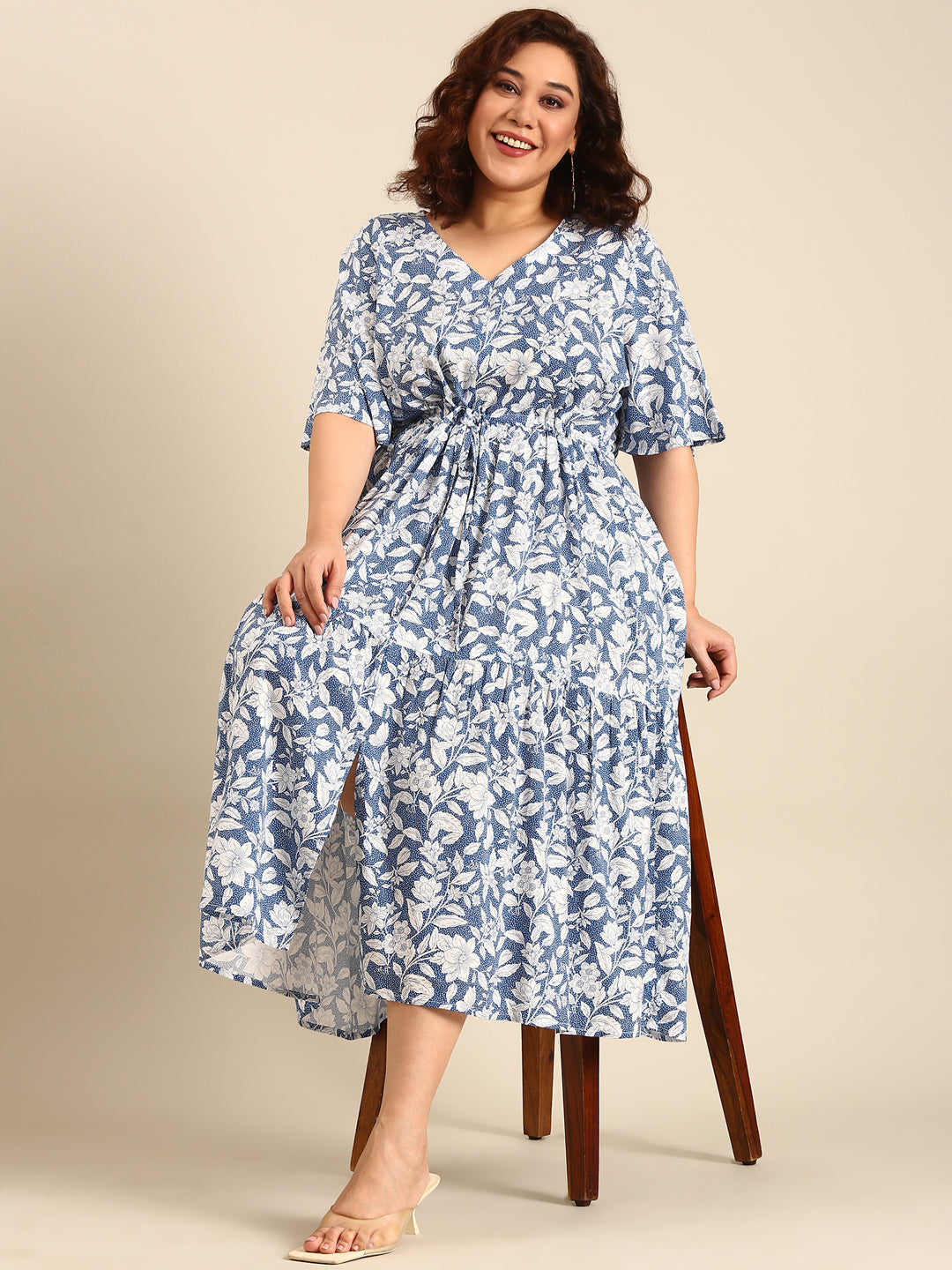 Women Blue Floral Printed Dress with Waist Tie
