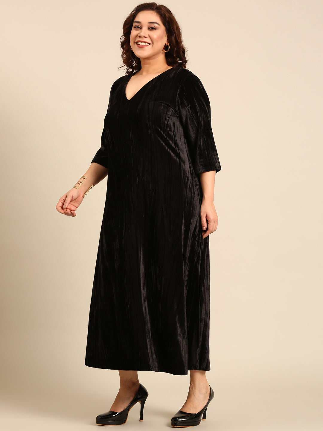 Women Black Velvet Maxi Dress