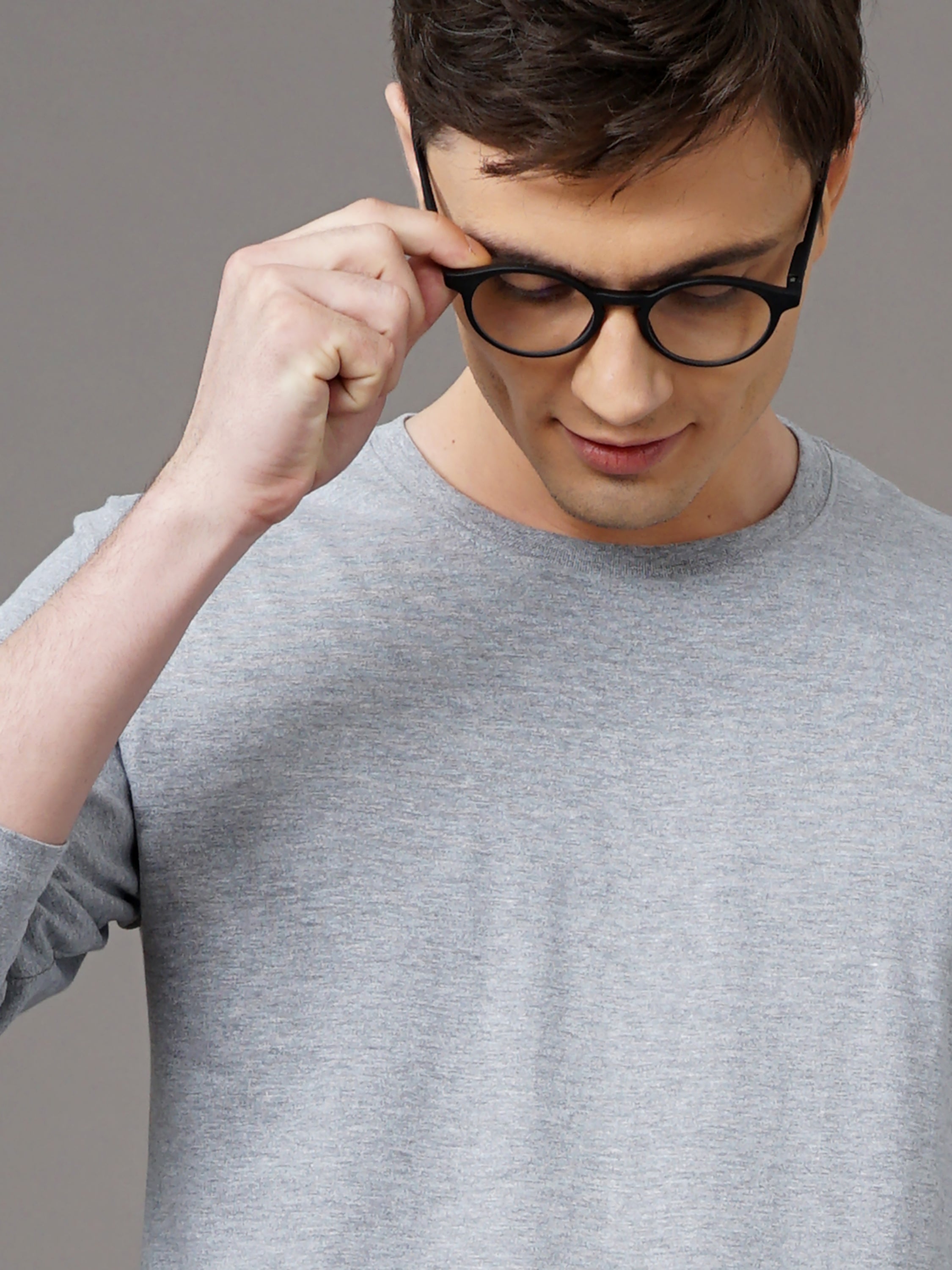 Men Plain Grey Full Sleeve T-Shirt
