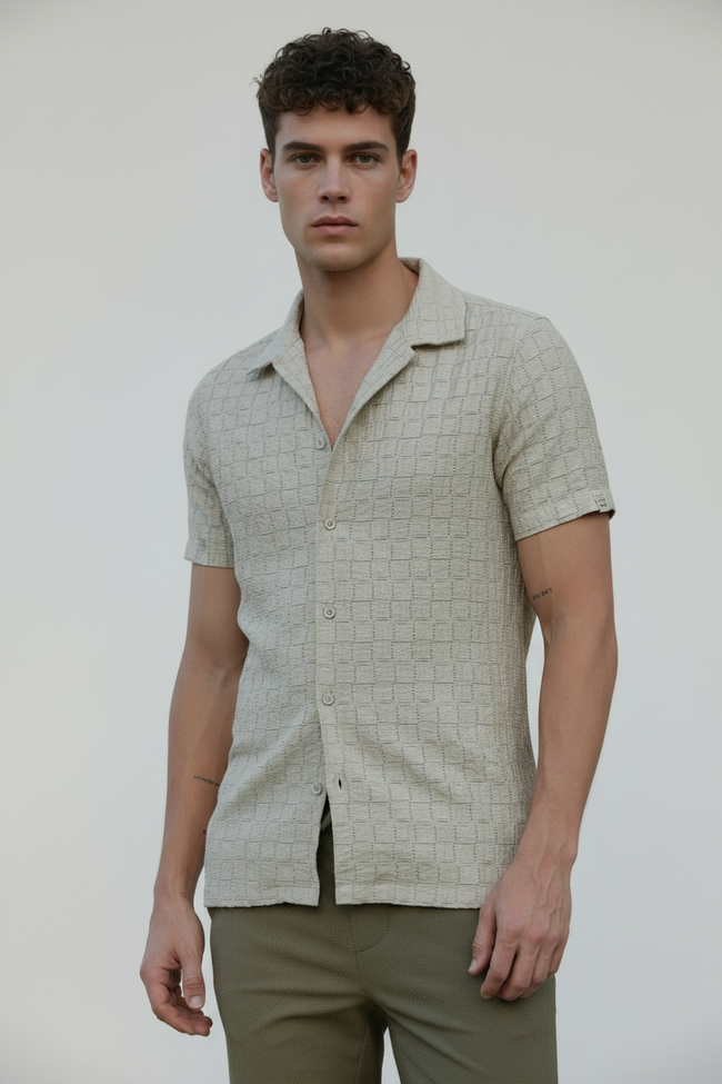 Men Lucky Crotchet Shirt Beige Vibe