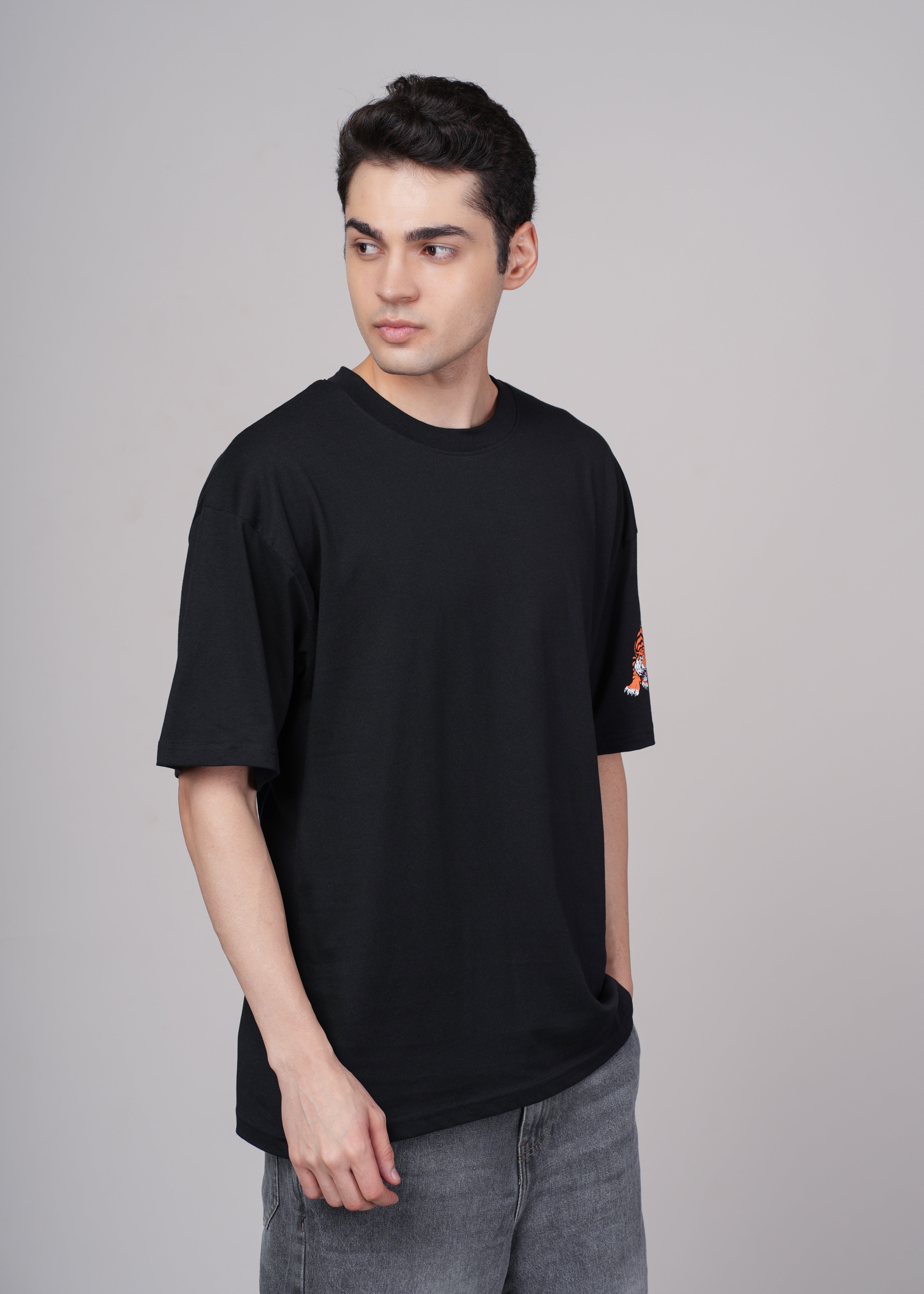 Men Black Graphic Cotton Oversized T-Shirt