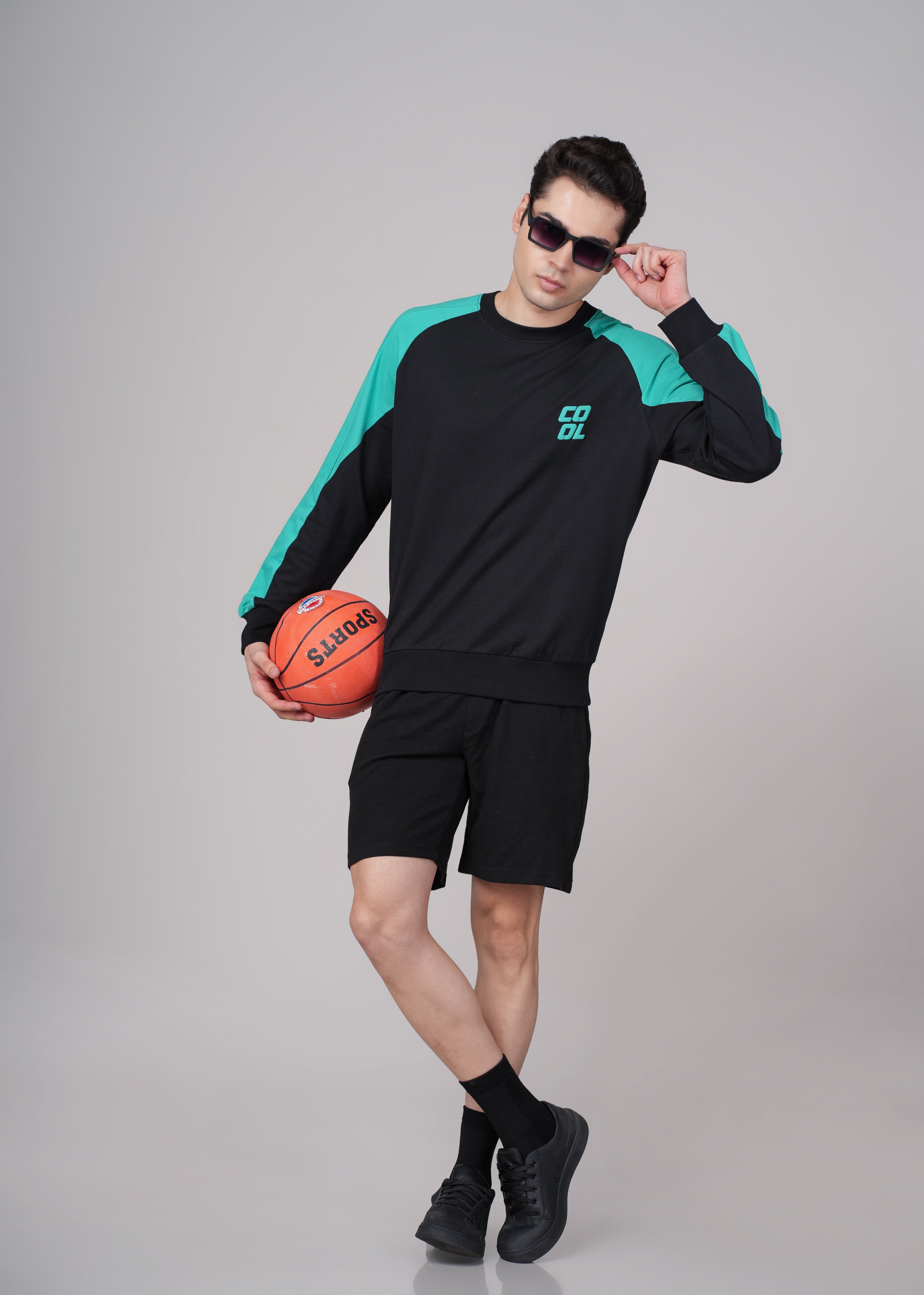 Mens Black Cotton Regular Sweatshirt