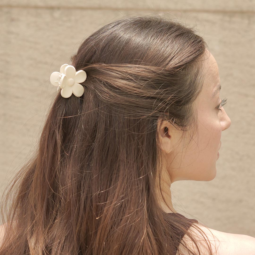 Multi Flower Hair Claw Clips with Free Pouch Set of 4