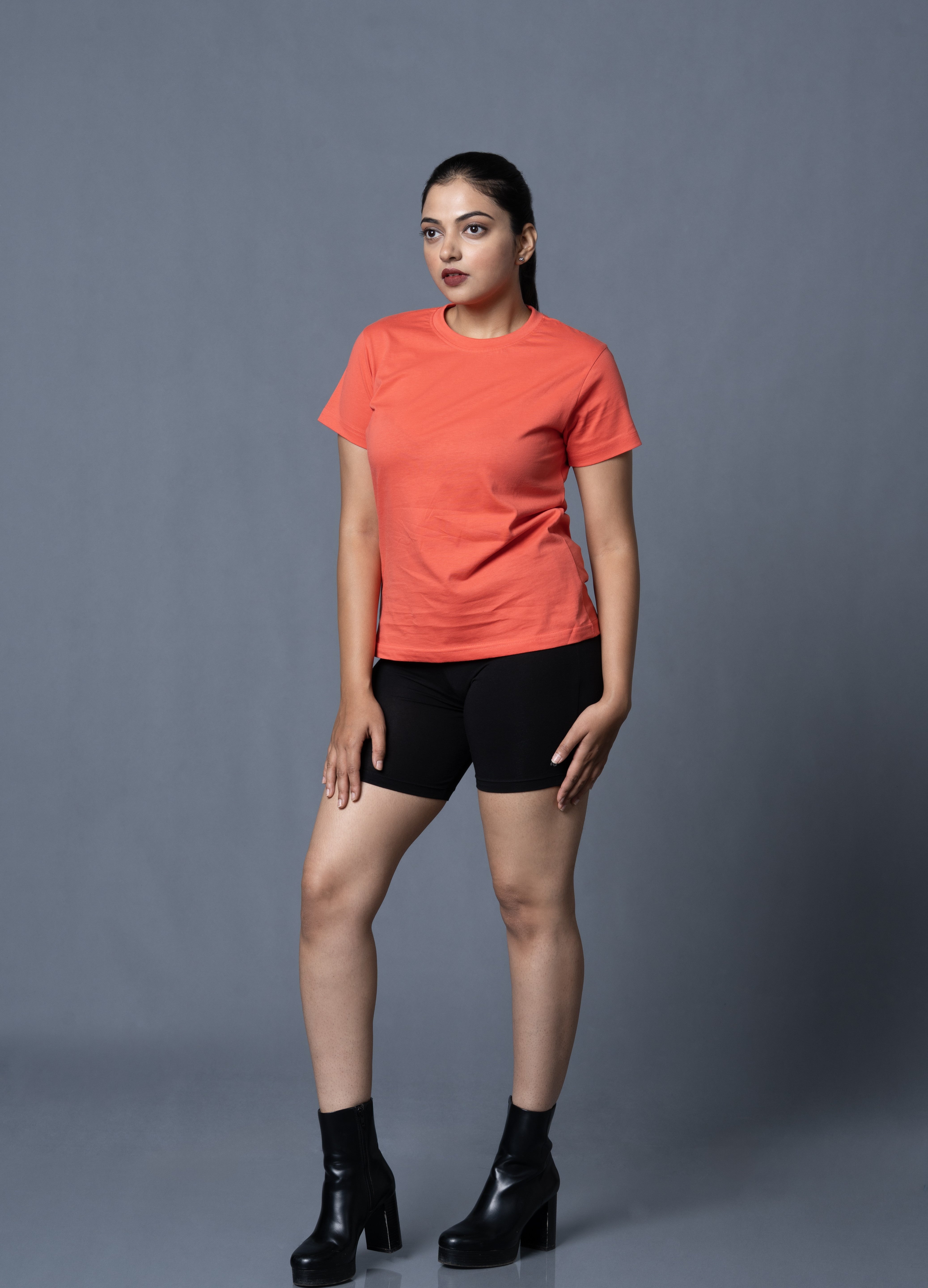 Women Round Neck Pink Tshirt