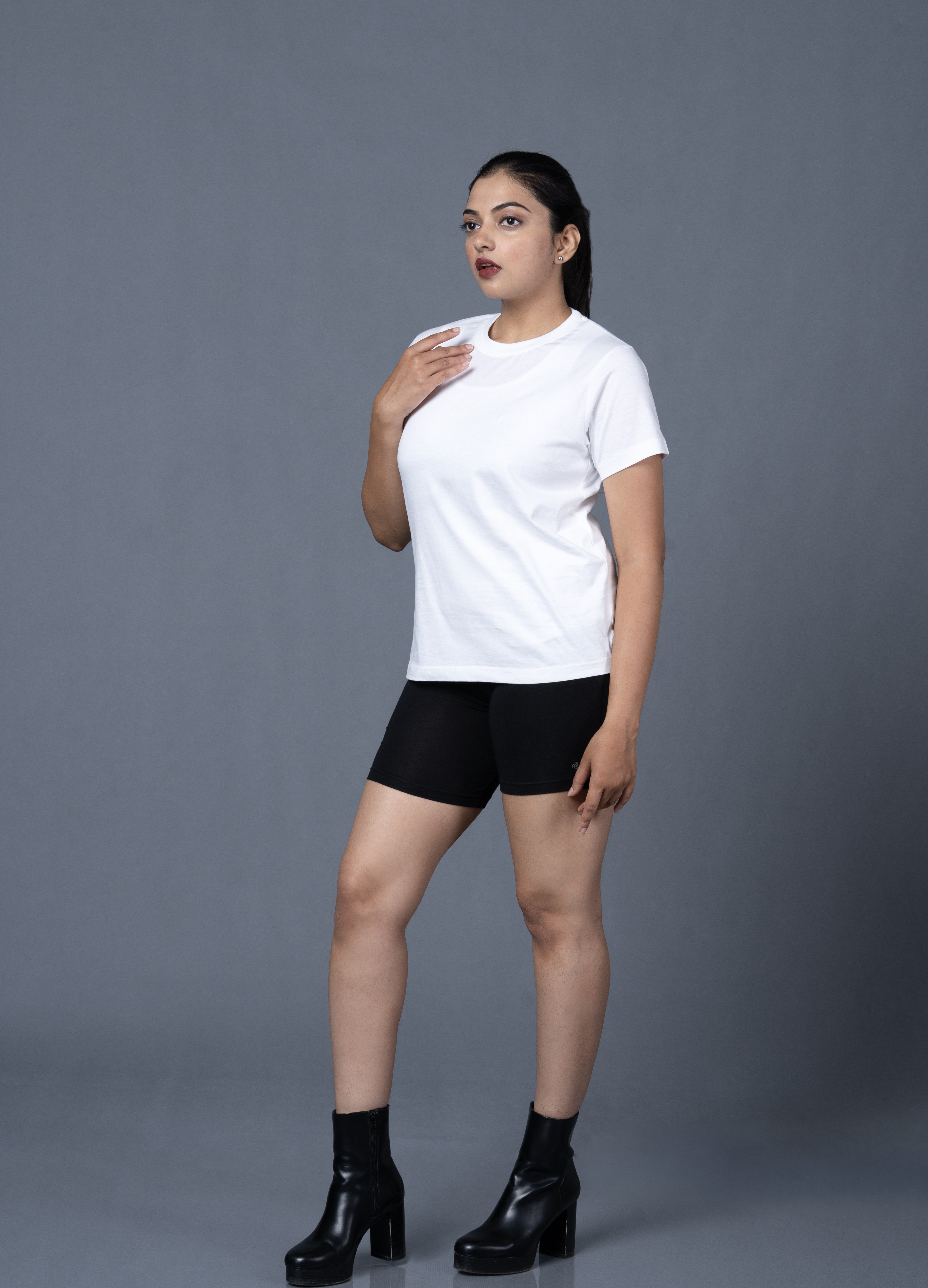Women White Round Neck Tshirt