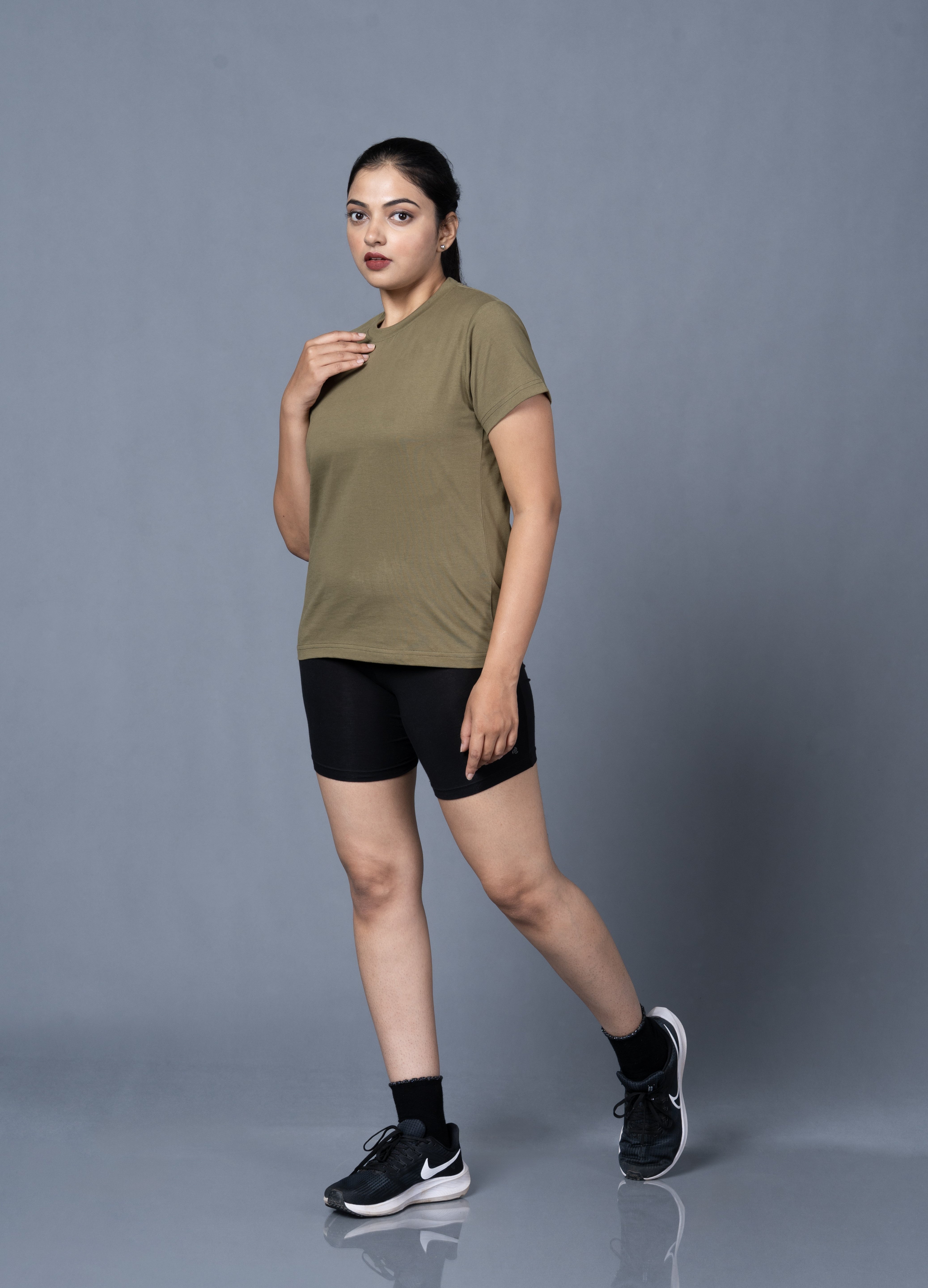 Women Round Neck Olive Tshirt