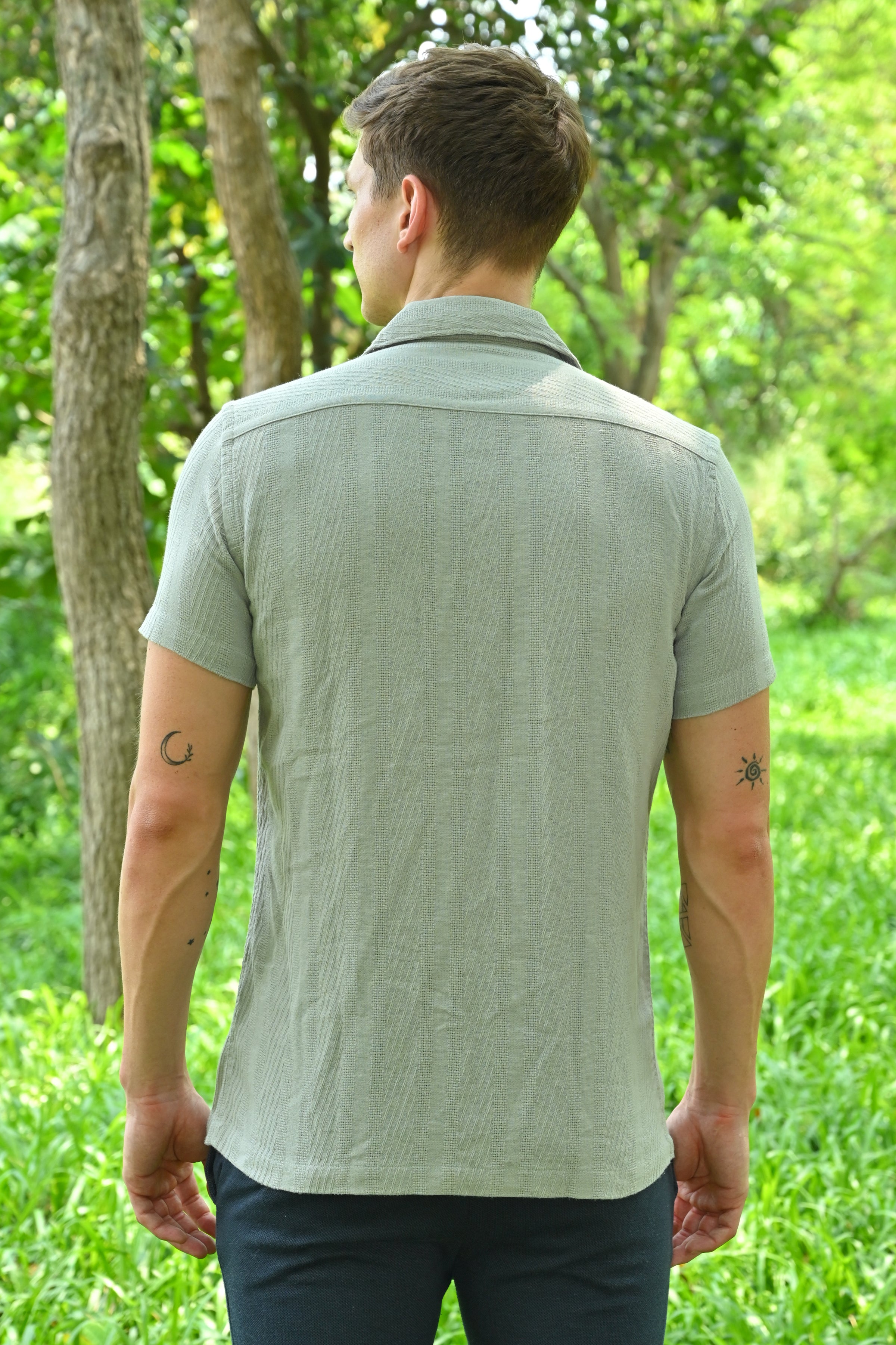 Men Walker Structured Pocketed Plain Shirt Grey