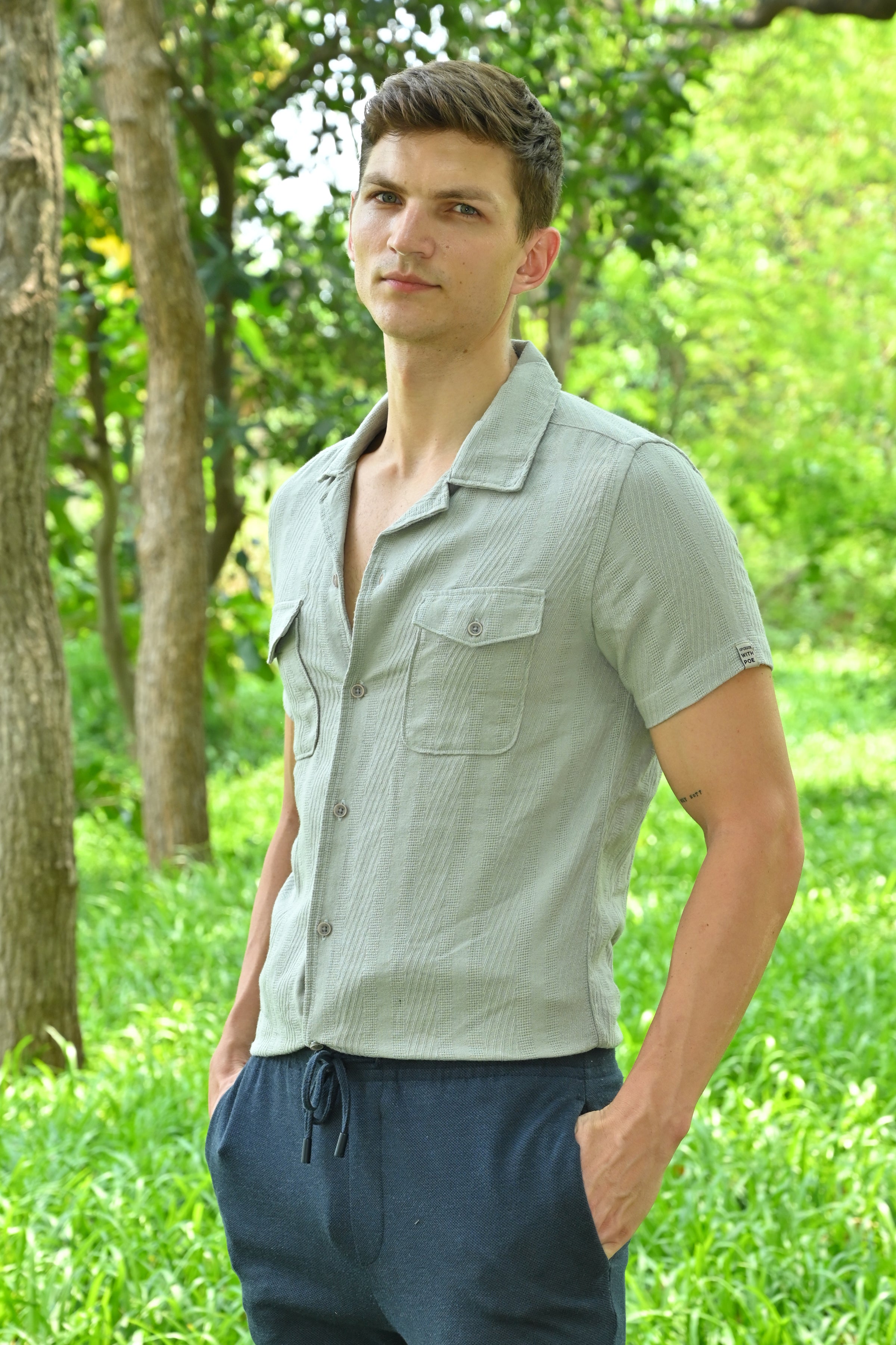 Men Walker Structured Pocketed Plain Shirt Grey