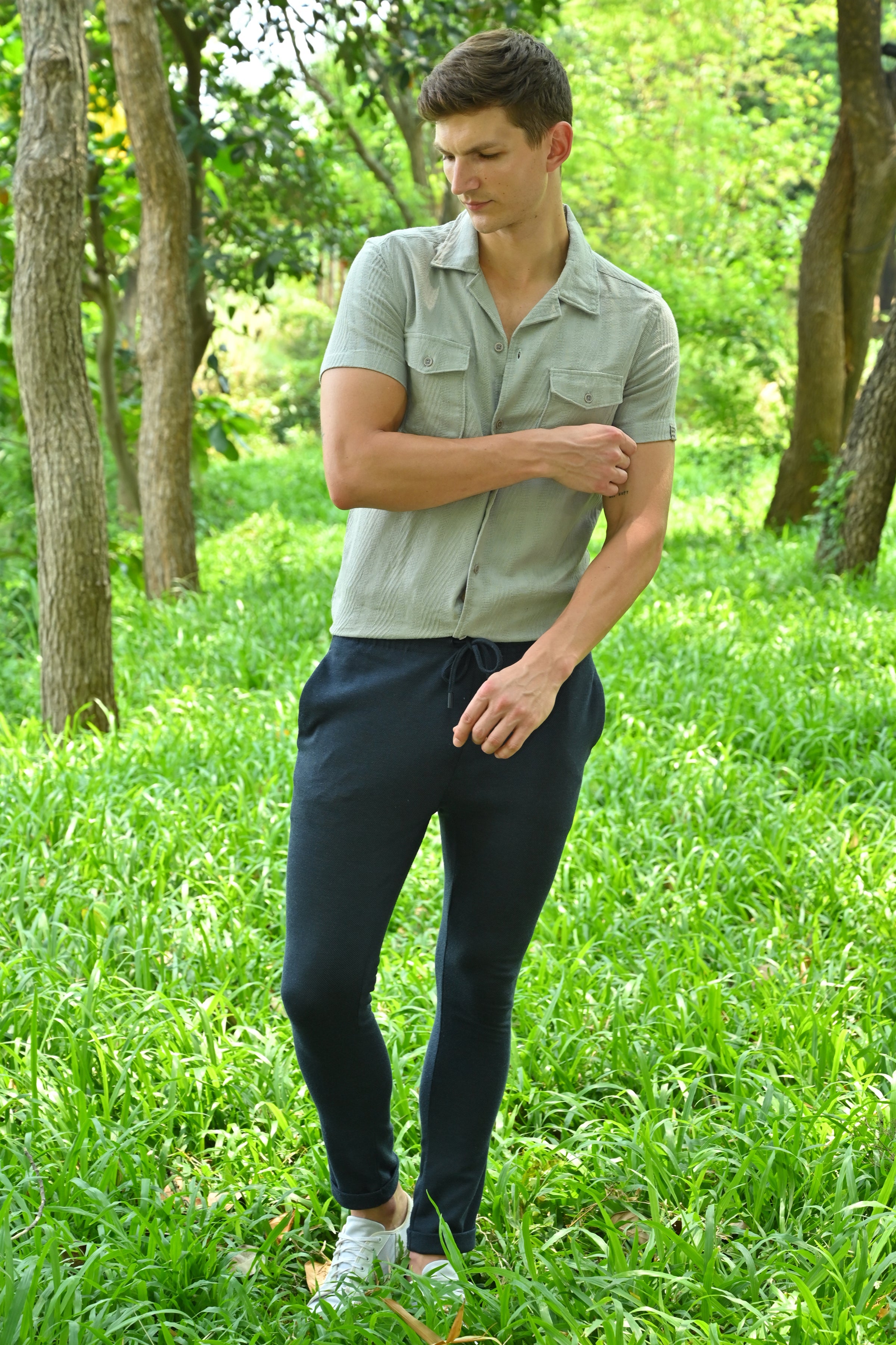 Men Walker Structured Pocketed Plain Shirt Grey