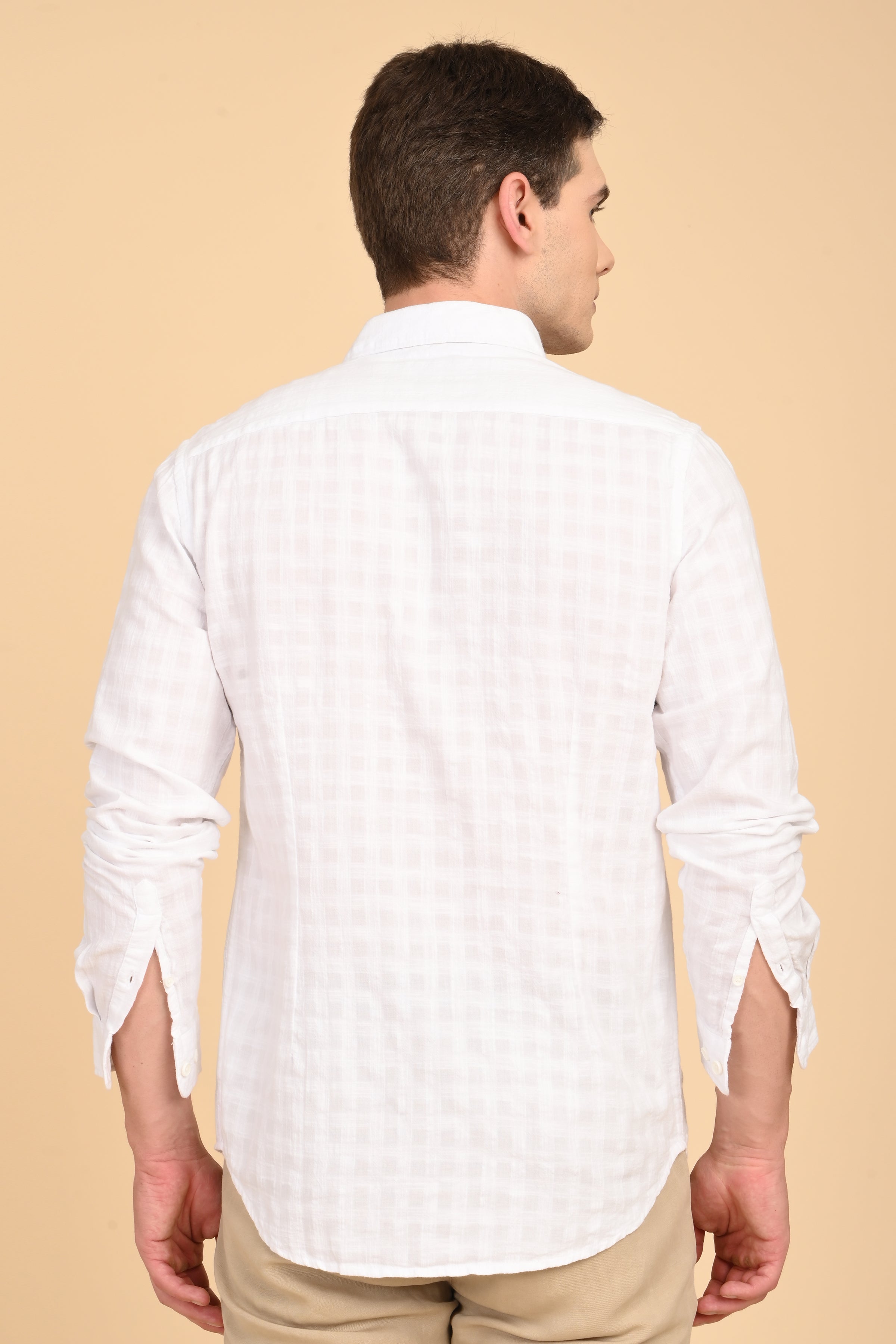 Men Milon Structured Slub Solid Shirt White