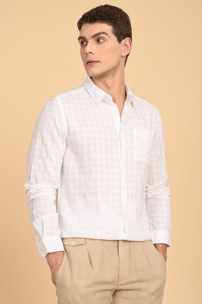 Men Milon Structured Slub Solid Shirt White