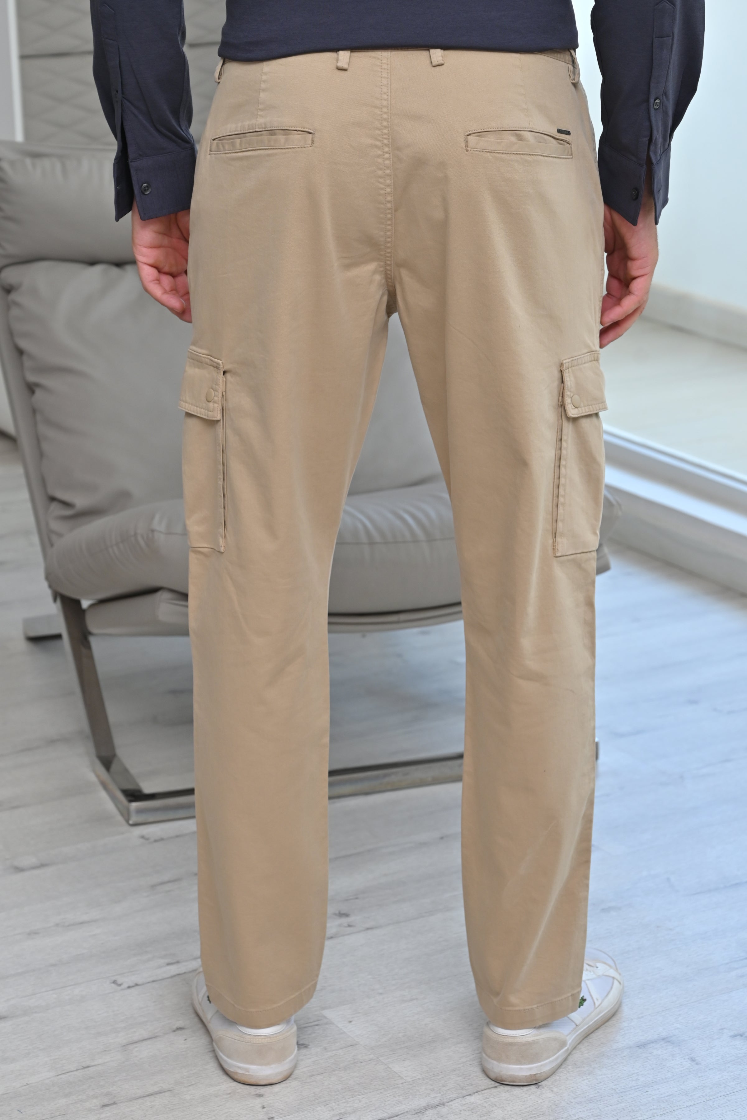 Men Corolla Detailed Cargo Trouser Beige