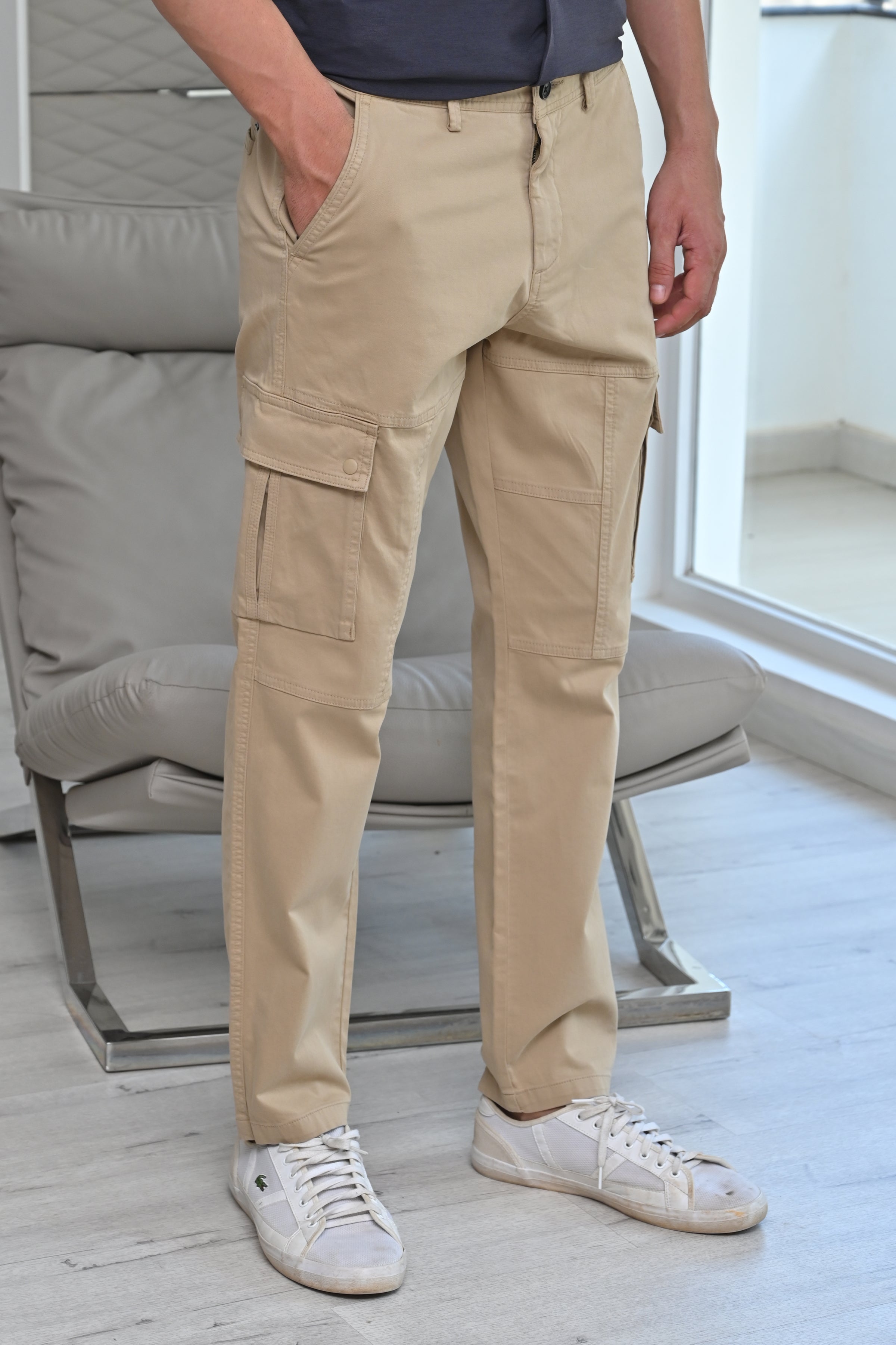 Men Corolla Detailed Cargo Trouser Beige