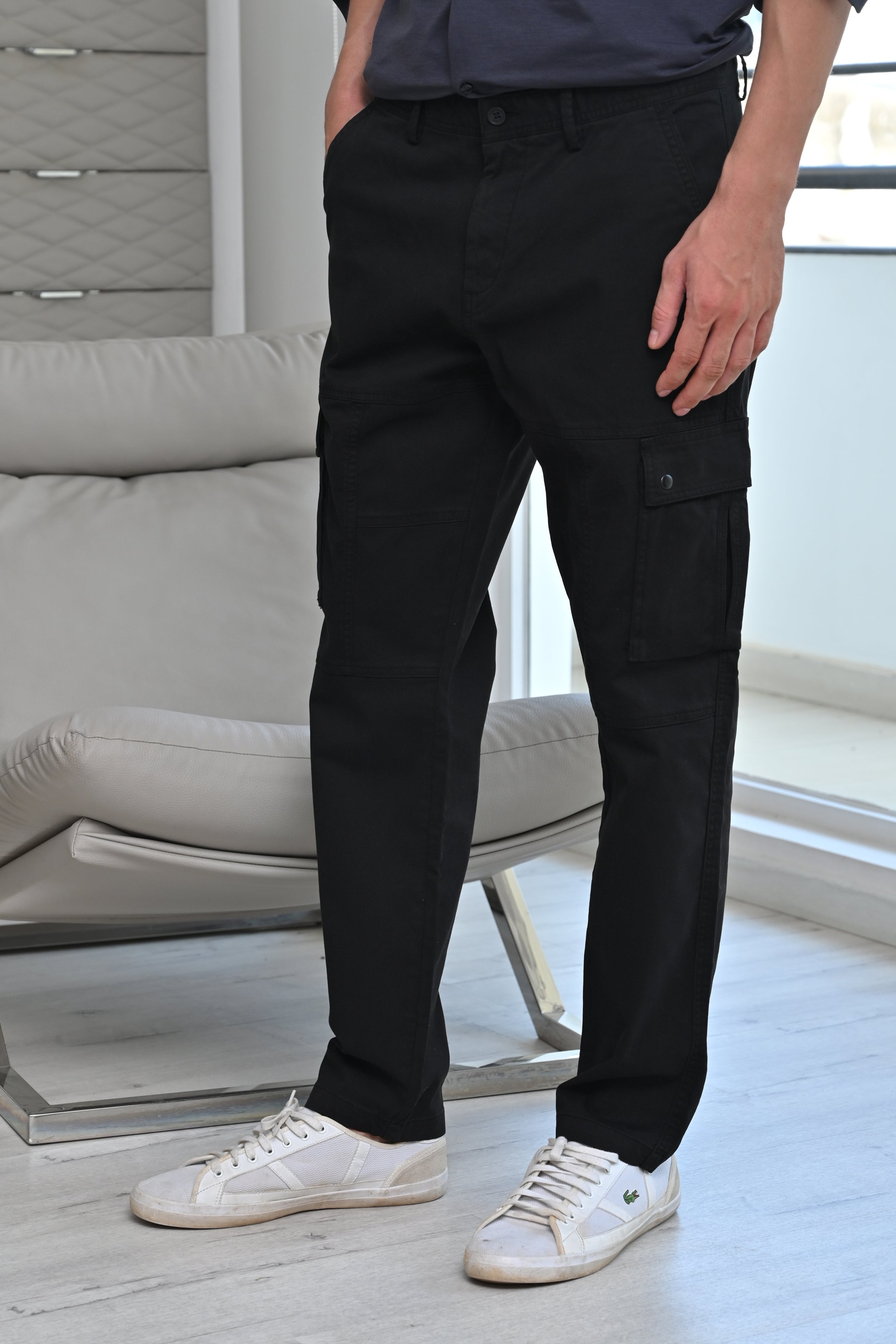 Men Corolla Detailed Cargo Trouser Black