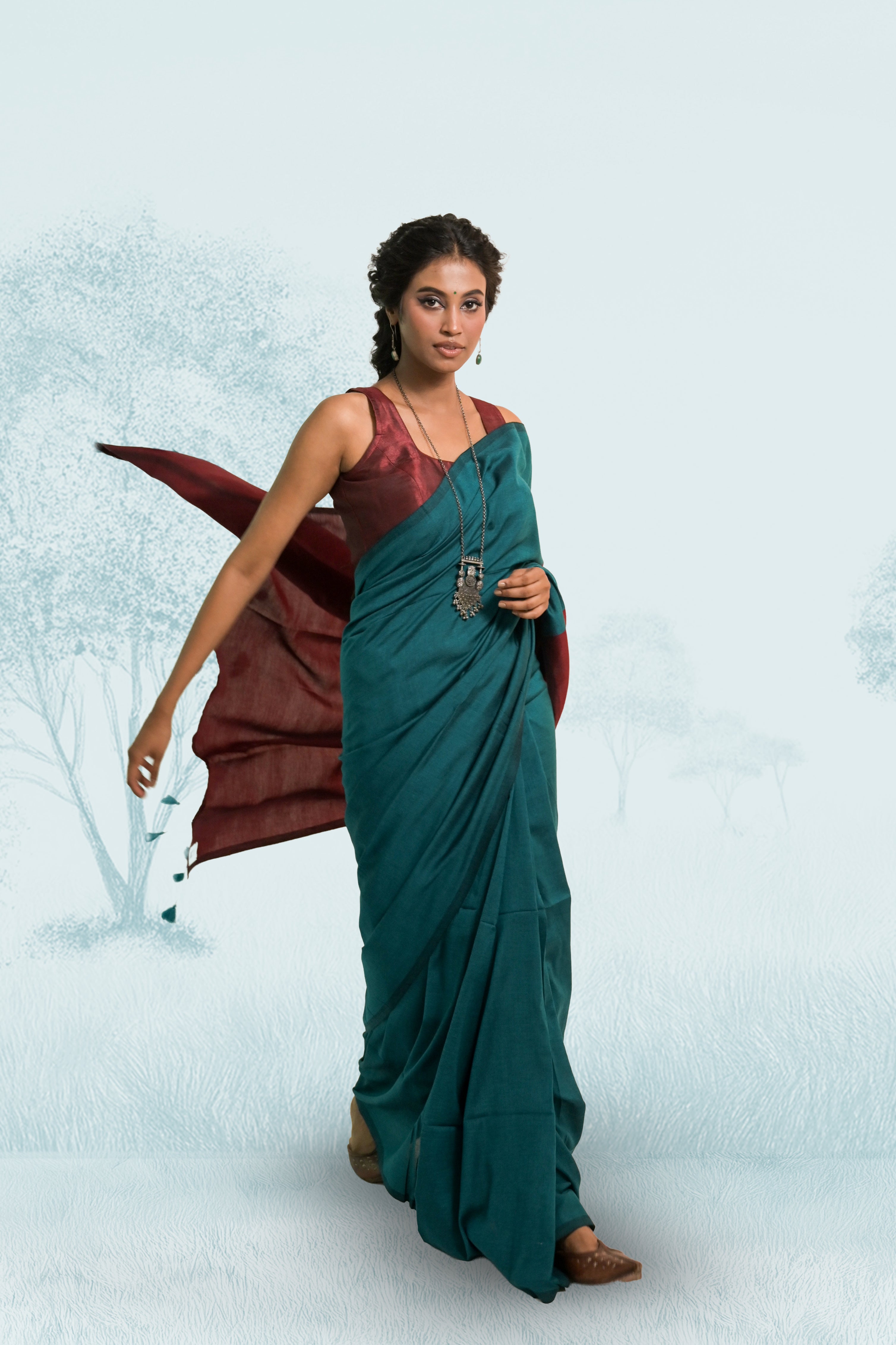 Dil ki Tamanna Bottle Green Handloom Cotton Acrylic Saree