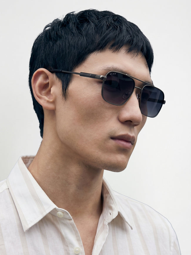 Men Square Aviator Sunglasses with Gunmetal Frame and Smoke Purple Gradient Lenses