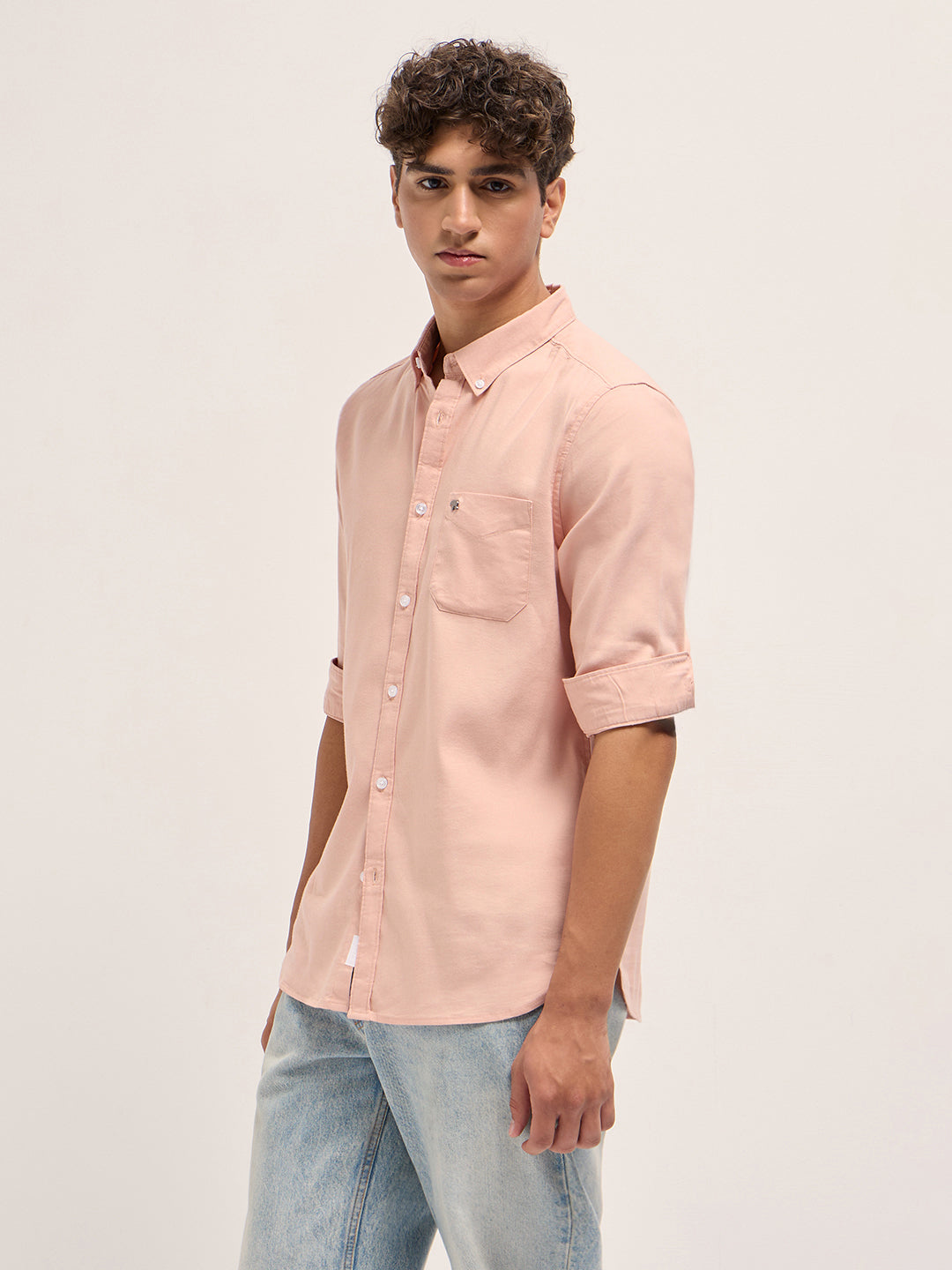 Men Peach Solid Cotton Blend Slim Fit Casual Shirt