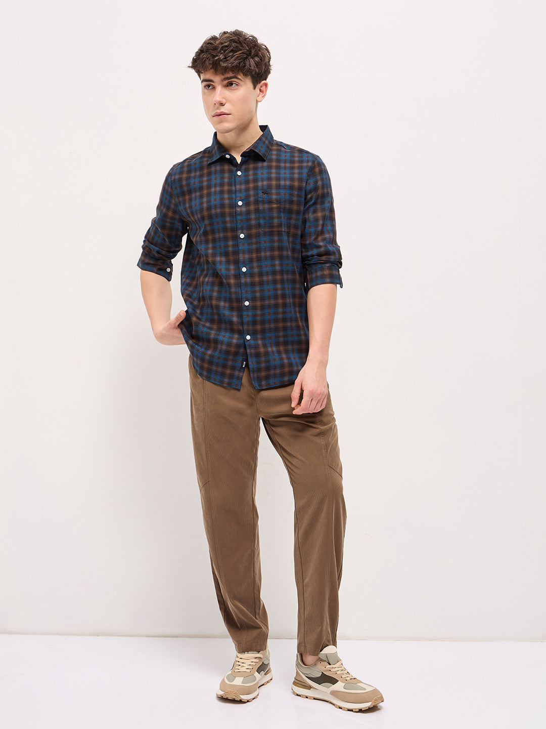 Men Multi-Color Checked Slim Fit Casual Shirt