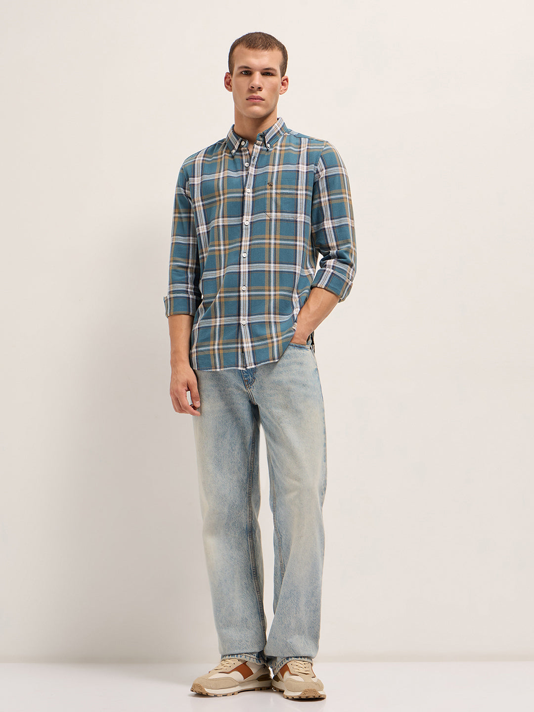 Men Multicolor Checked Slim Fit Casual Shirt