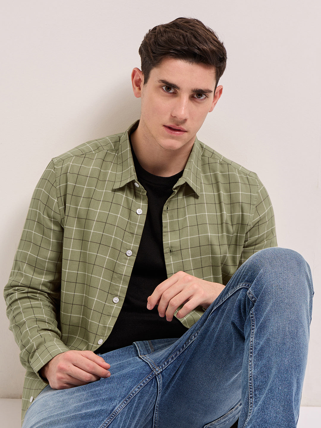 Men Green Checked Slim Fit Casual Shirt