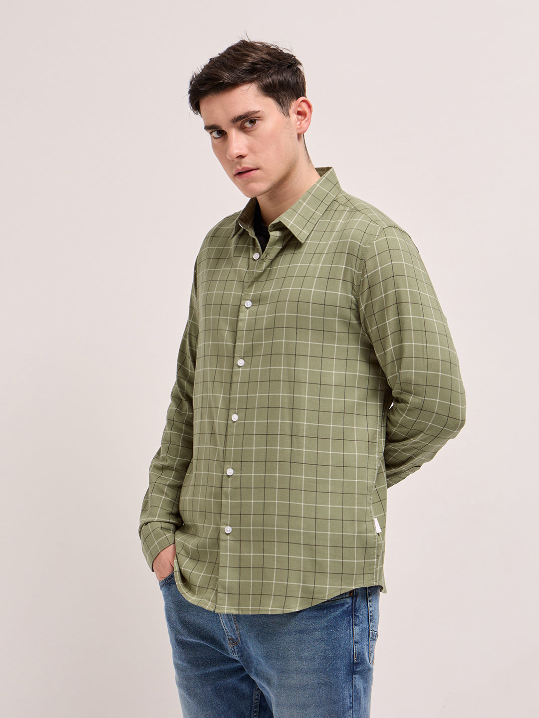 Men Green Checked Slim Fit Casual Shirt