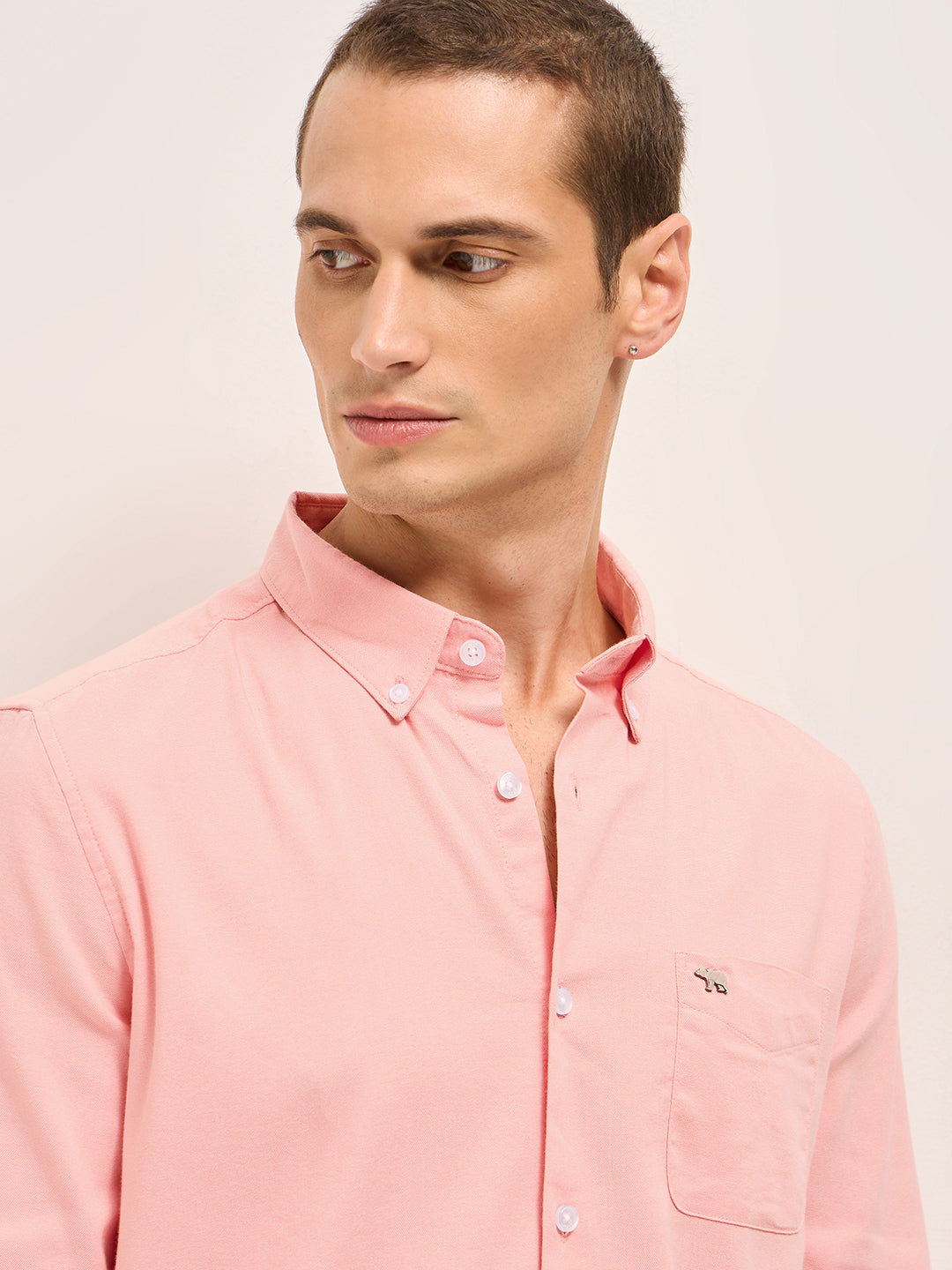 Men Peach Solid Cotton Blend Slim Fit Casual Shirt