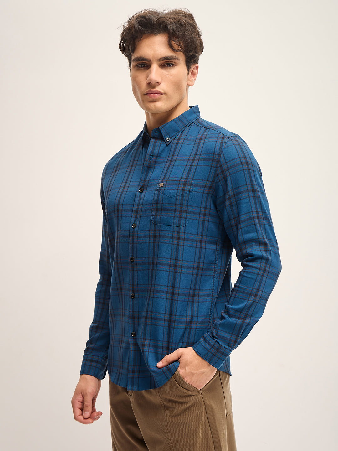 Men Blue Checked Slim Fit Casual Shirt