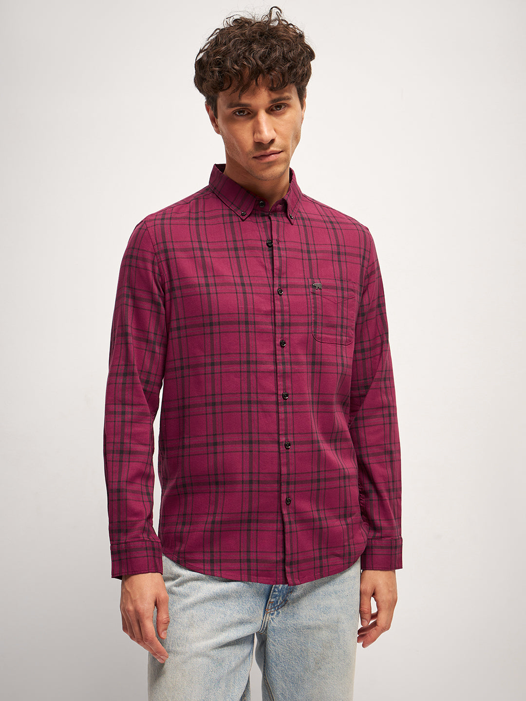 Men Red Checked Slim Fit Casual Shirt