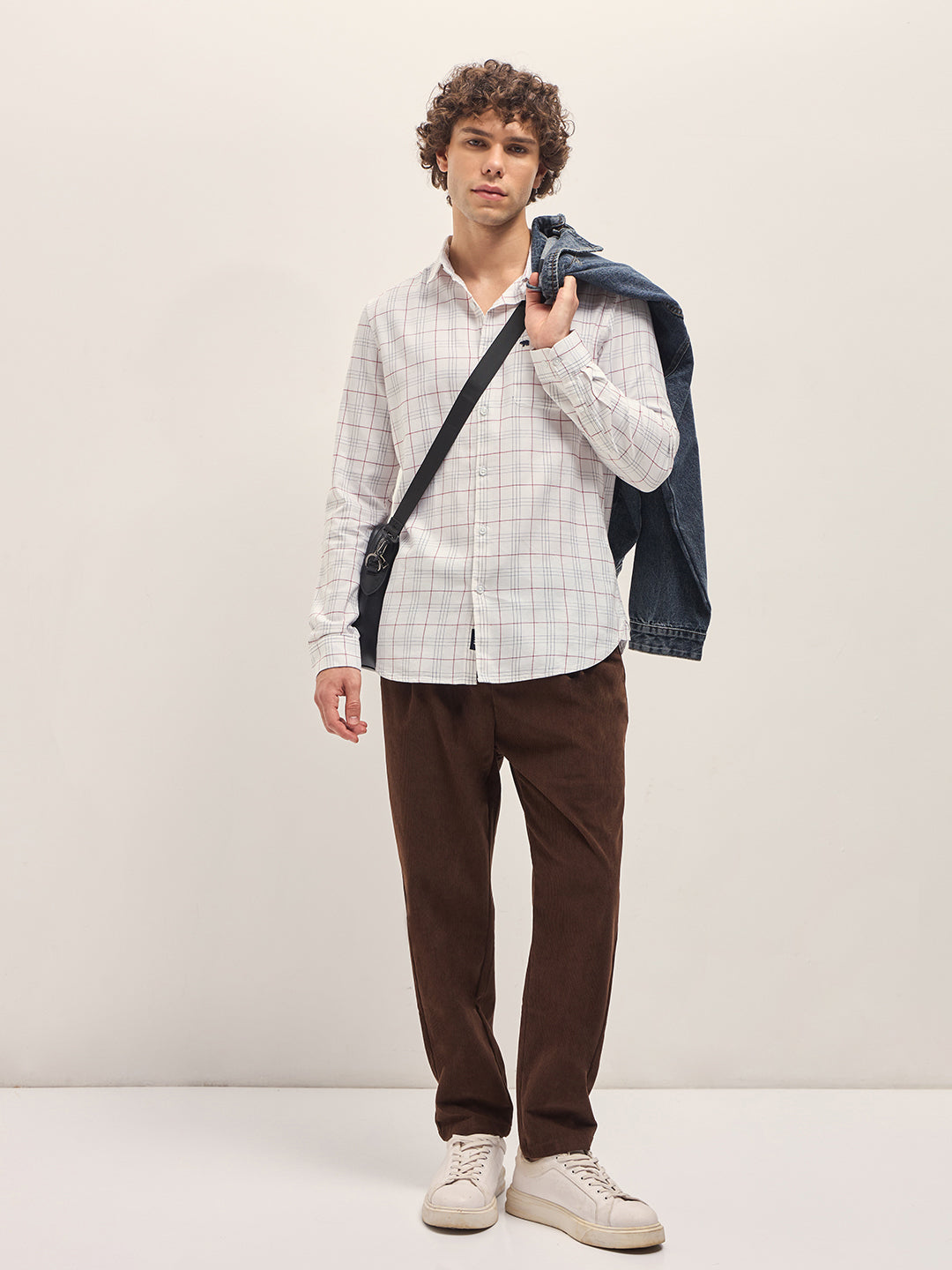 Men White Checked Slim Fit Casual Shirt