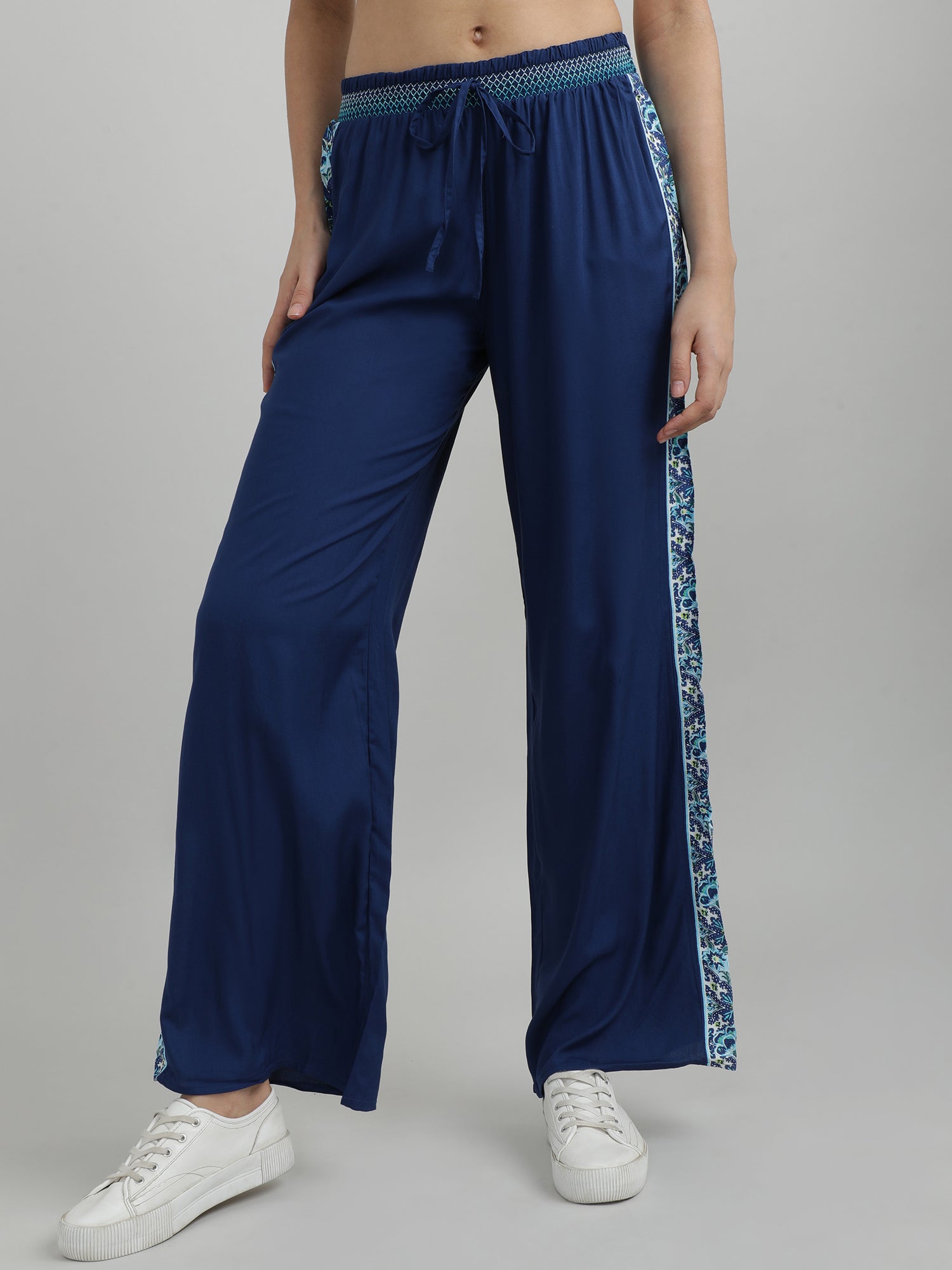 Women Blue Side Print Lounge Pants