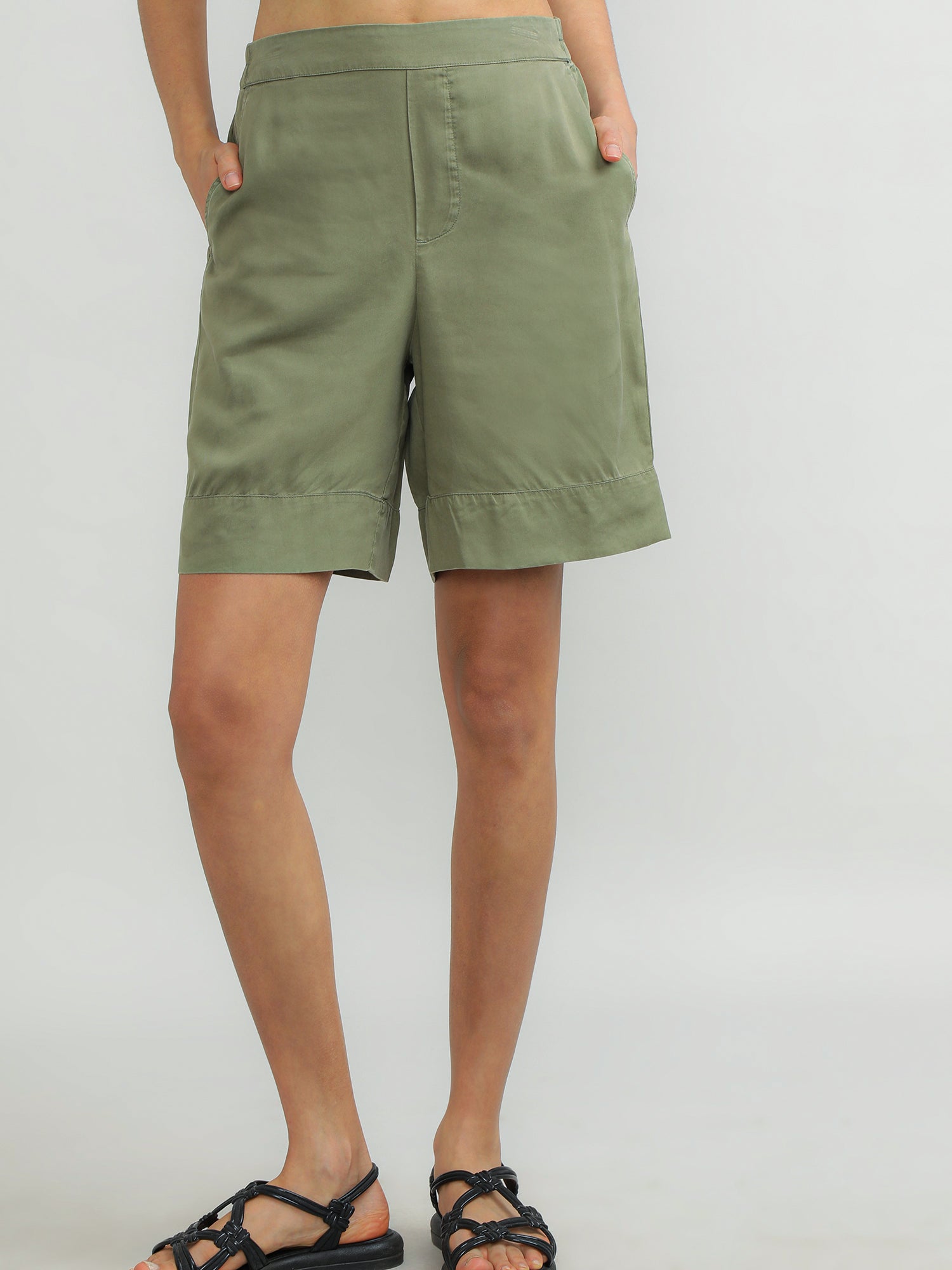 Women Tencel Olive Comfy Shorts