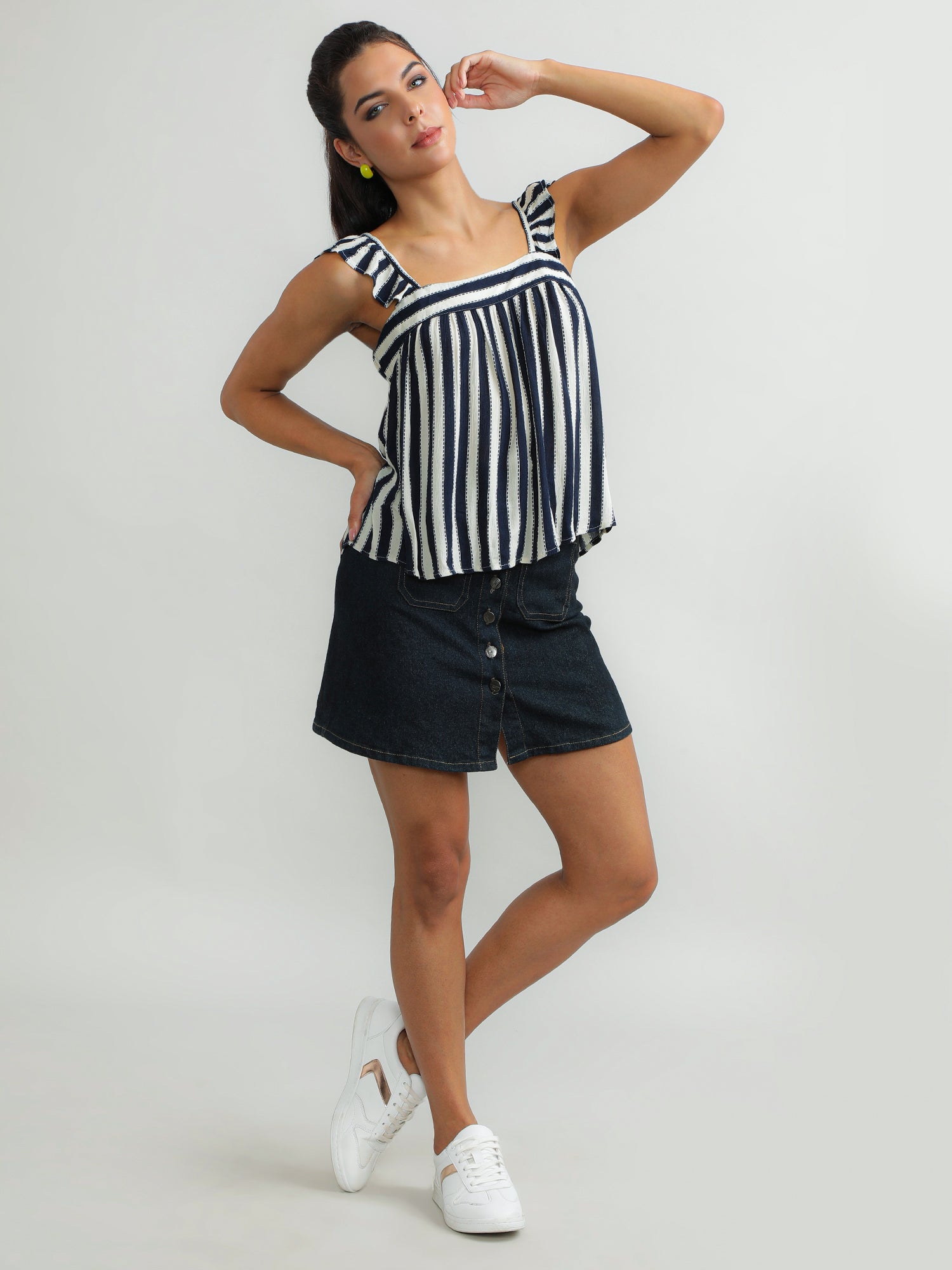 navy & white sleeveless top