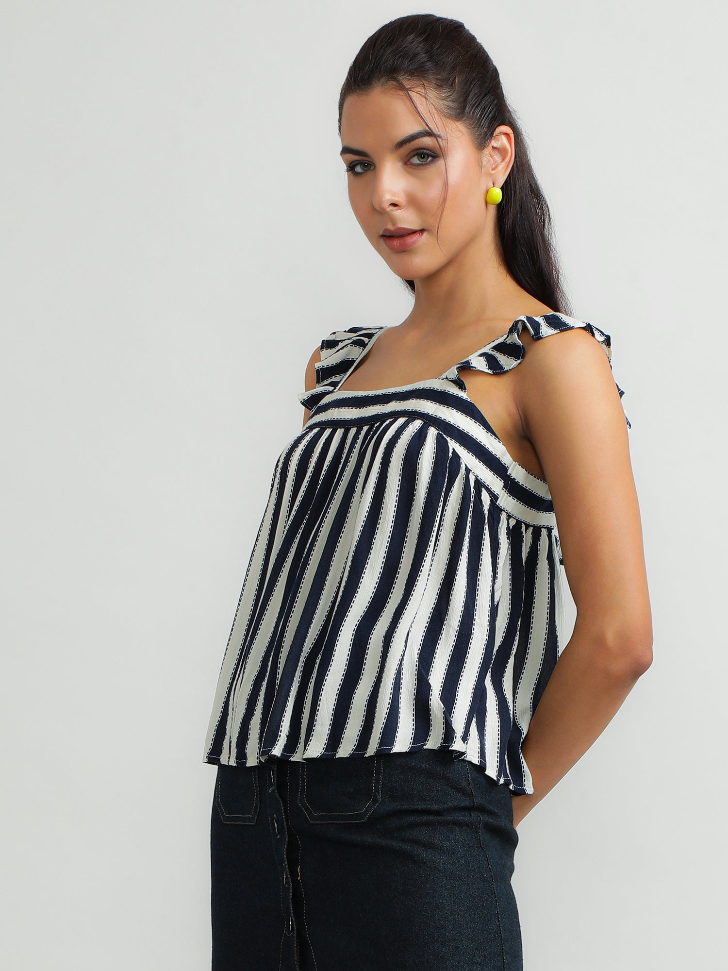 navy & white sleeveless top