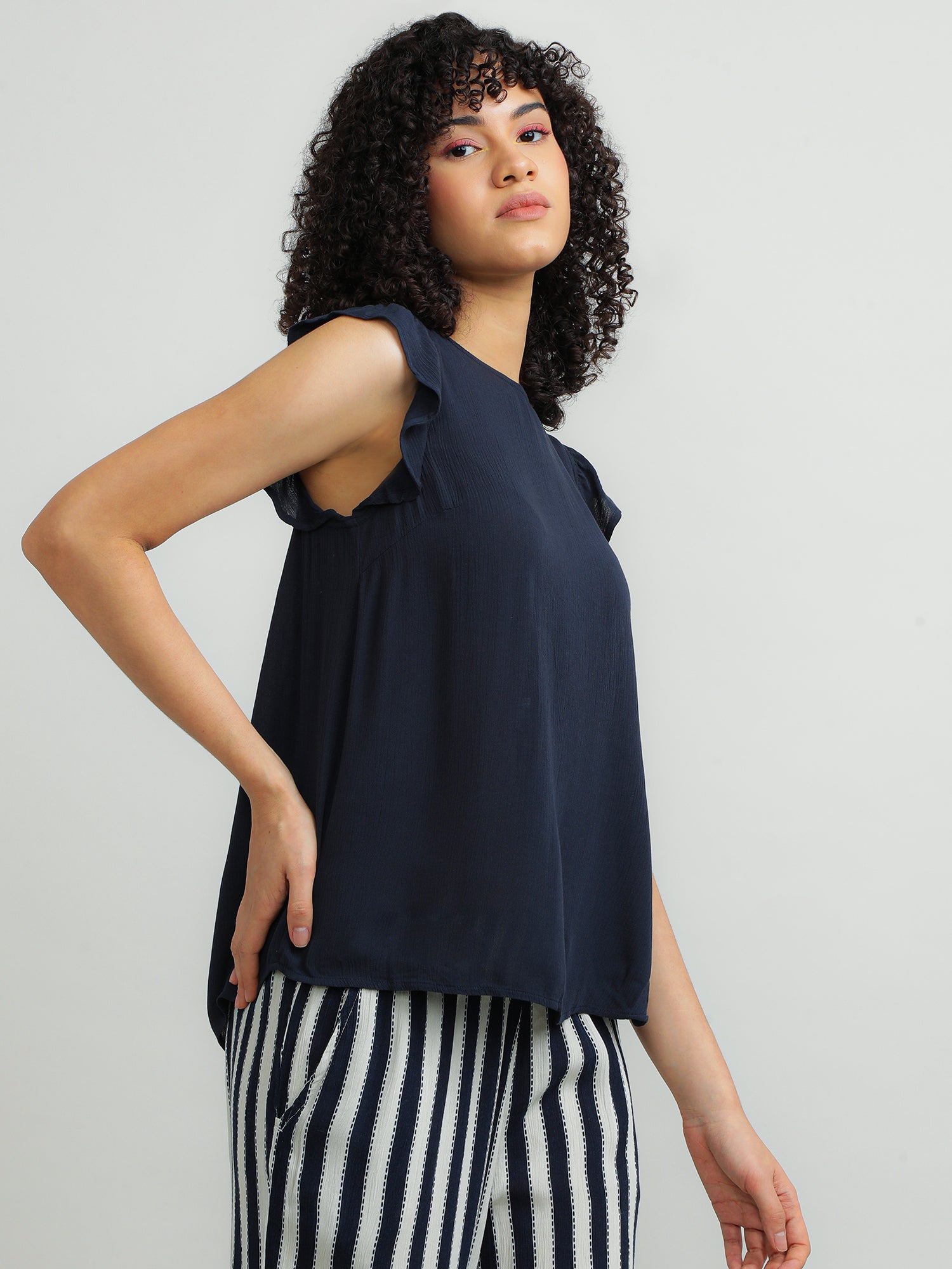 round neck navy top