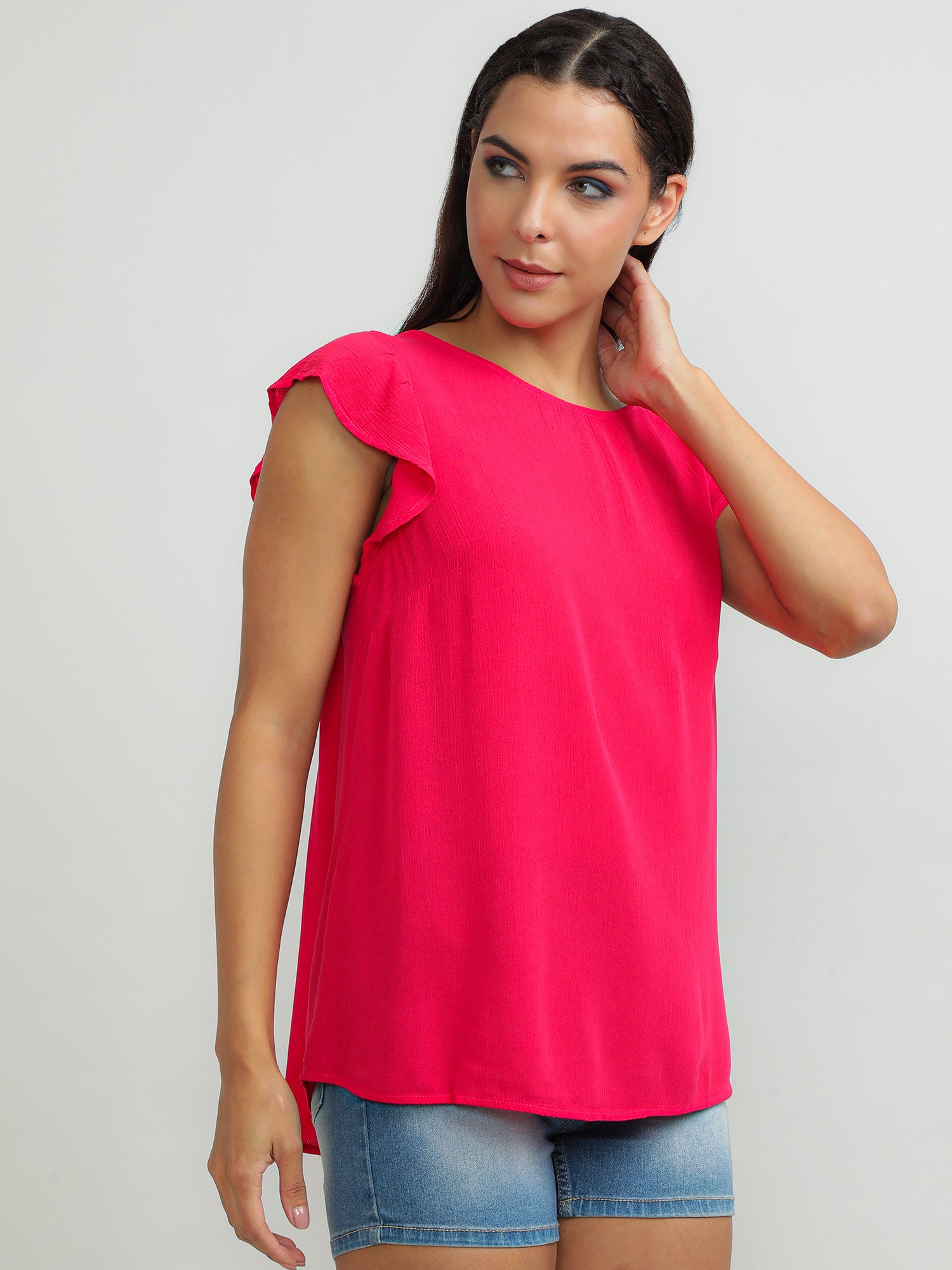 round neck pink top