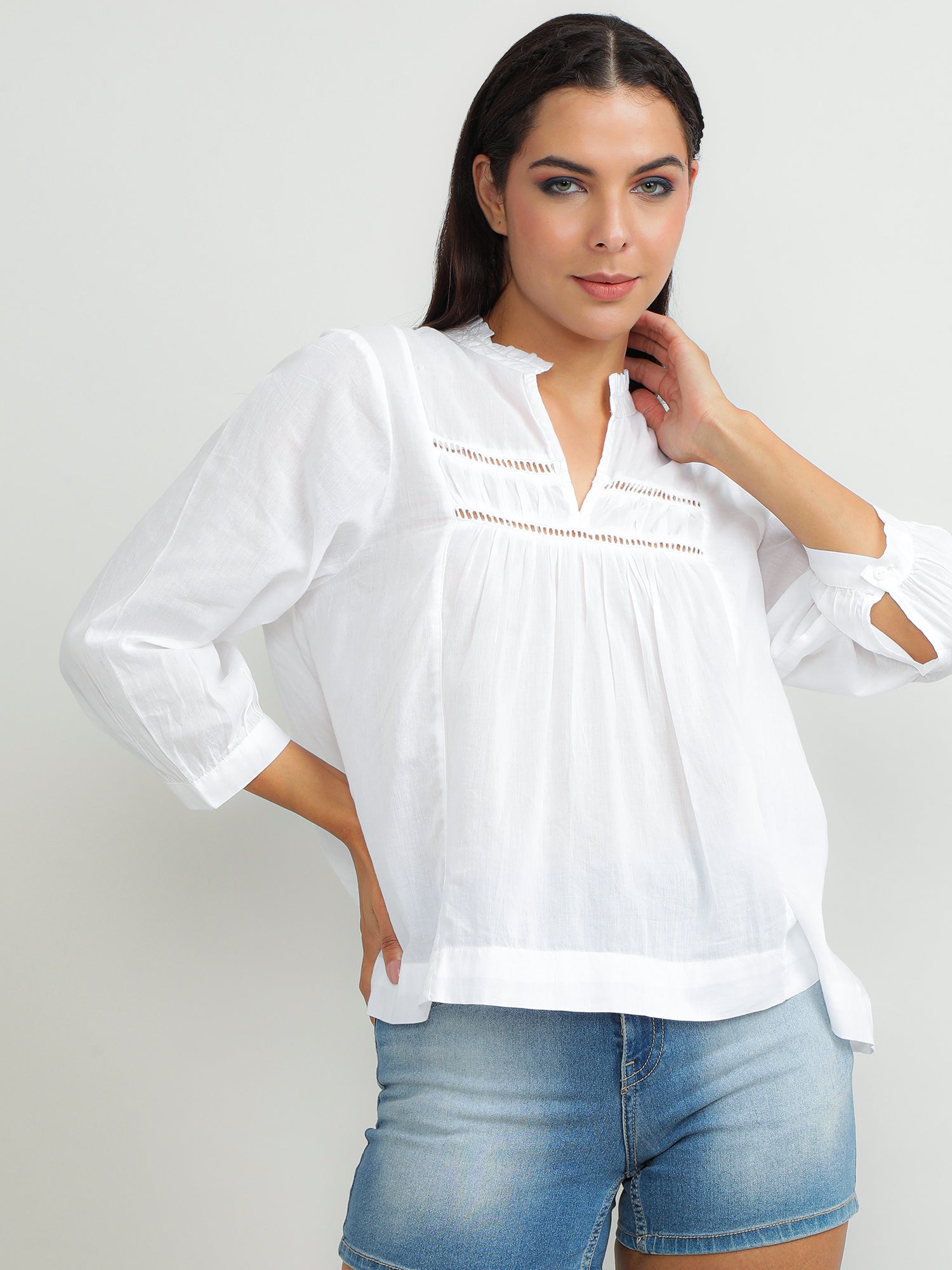 Women Cotton White Crisp Top