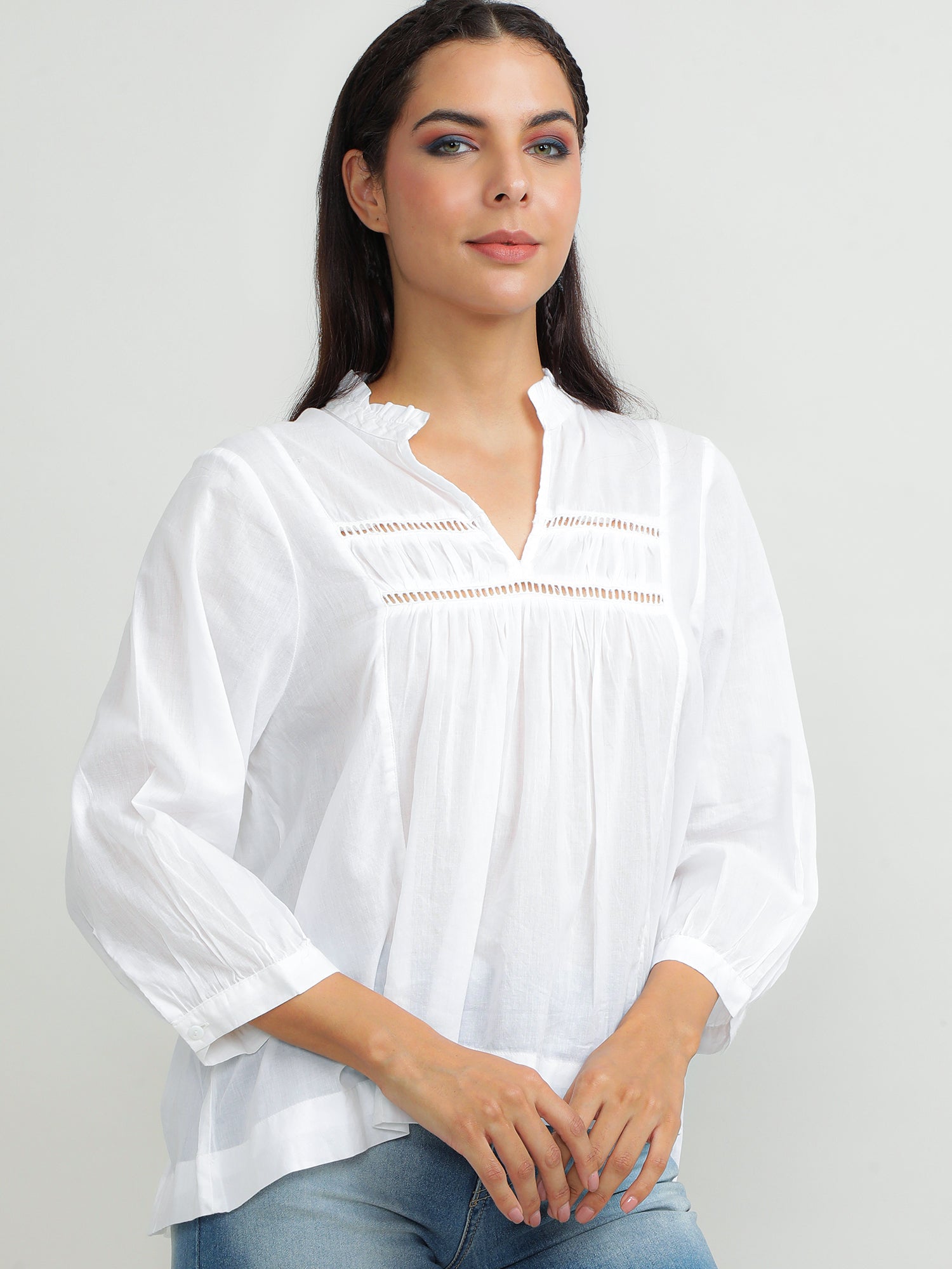 Women Cotton White Crisp Top