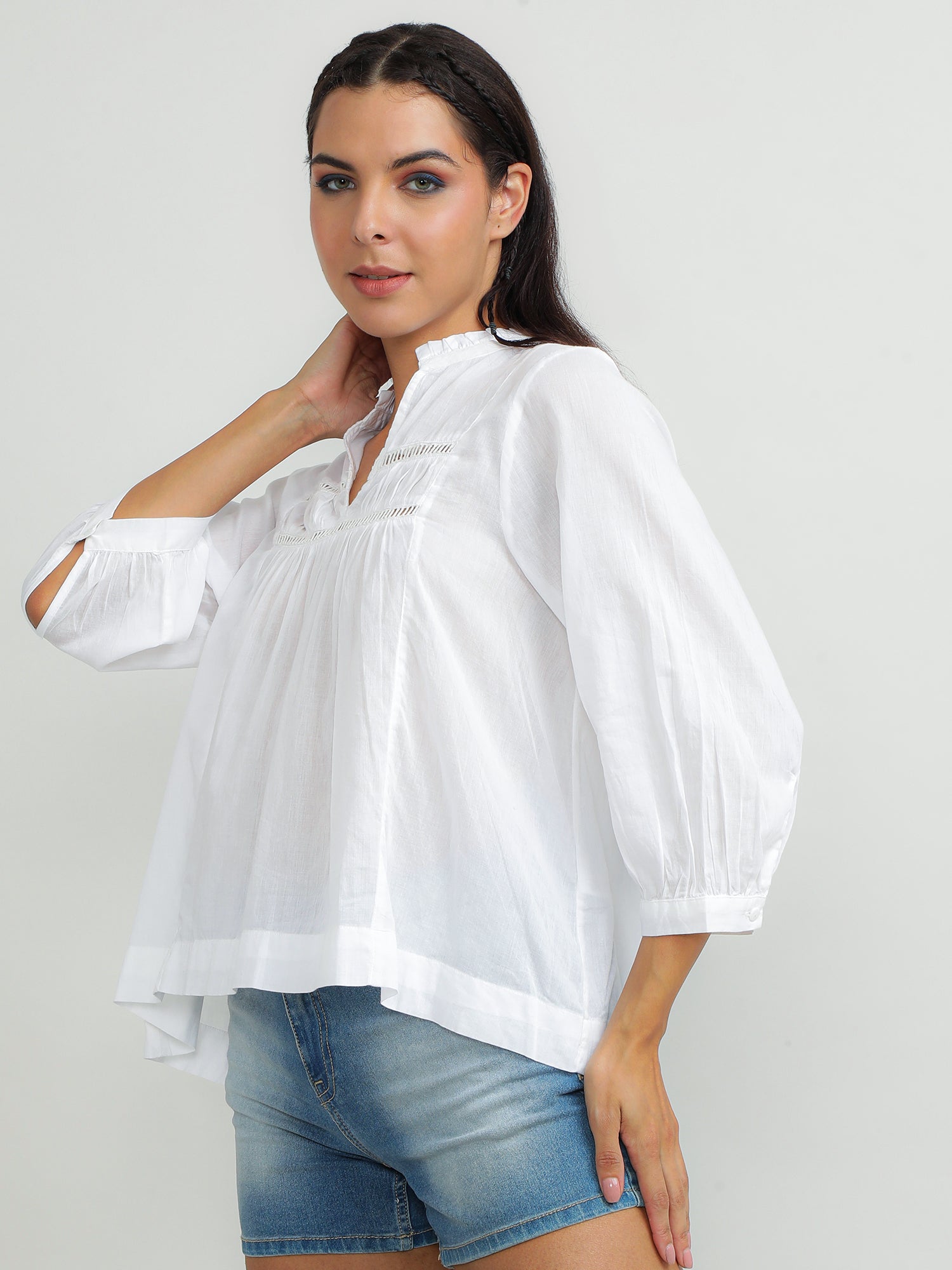 Women Cotton White Crisp Top