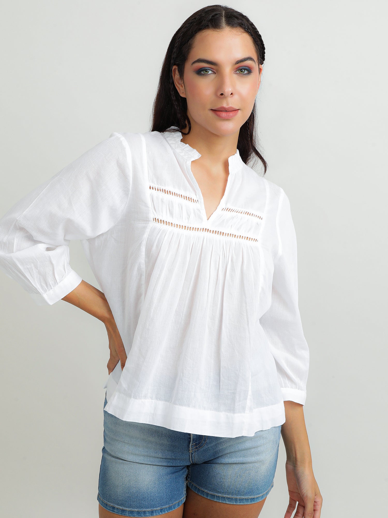 Women Cotton White Crisp Top