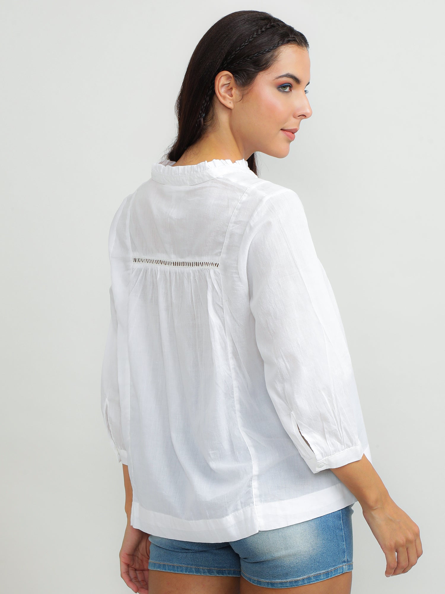 Women Cotton White Crisp Top