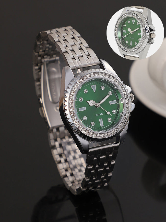 The Kinova Round Watch - Metallic Silver