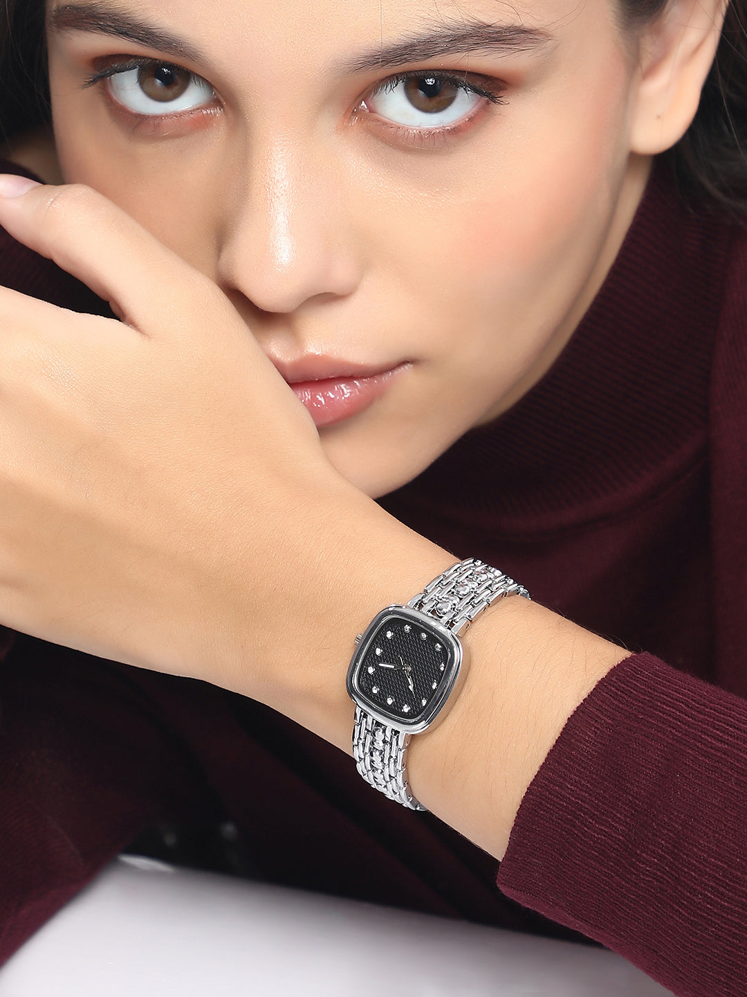 The Amun Square Watch - Metallic Silver