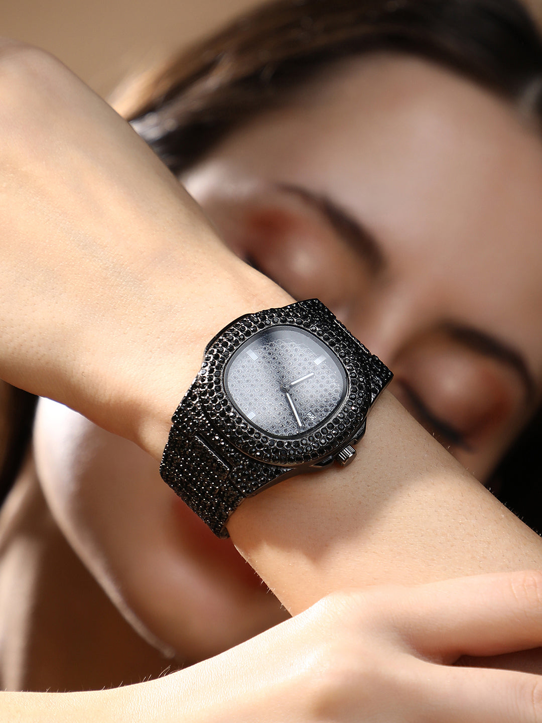 The Bijou Cirq Cushion Watch - Onyx Black