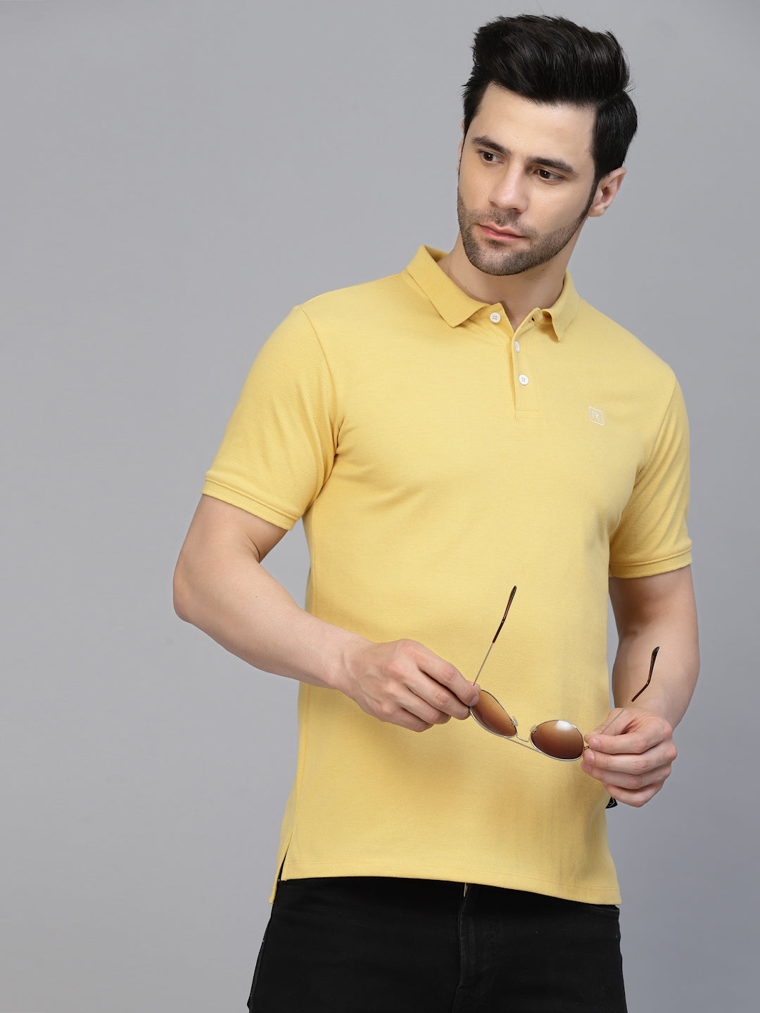 Men Cotton Fabric Solid Half Sleeves Polo T-Shirt