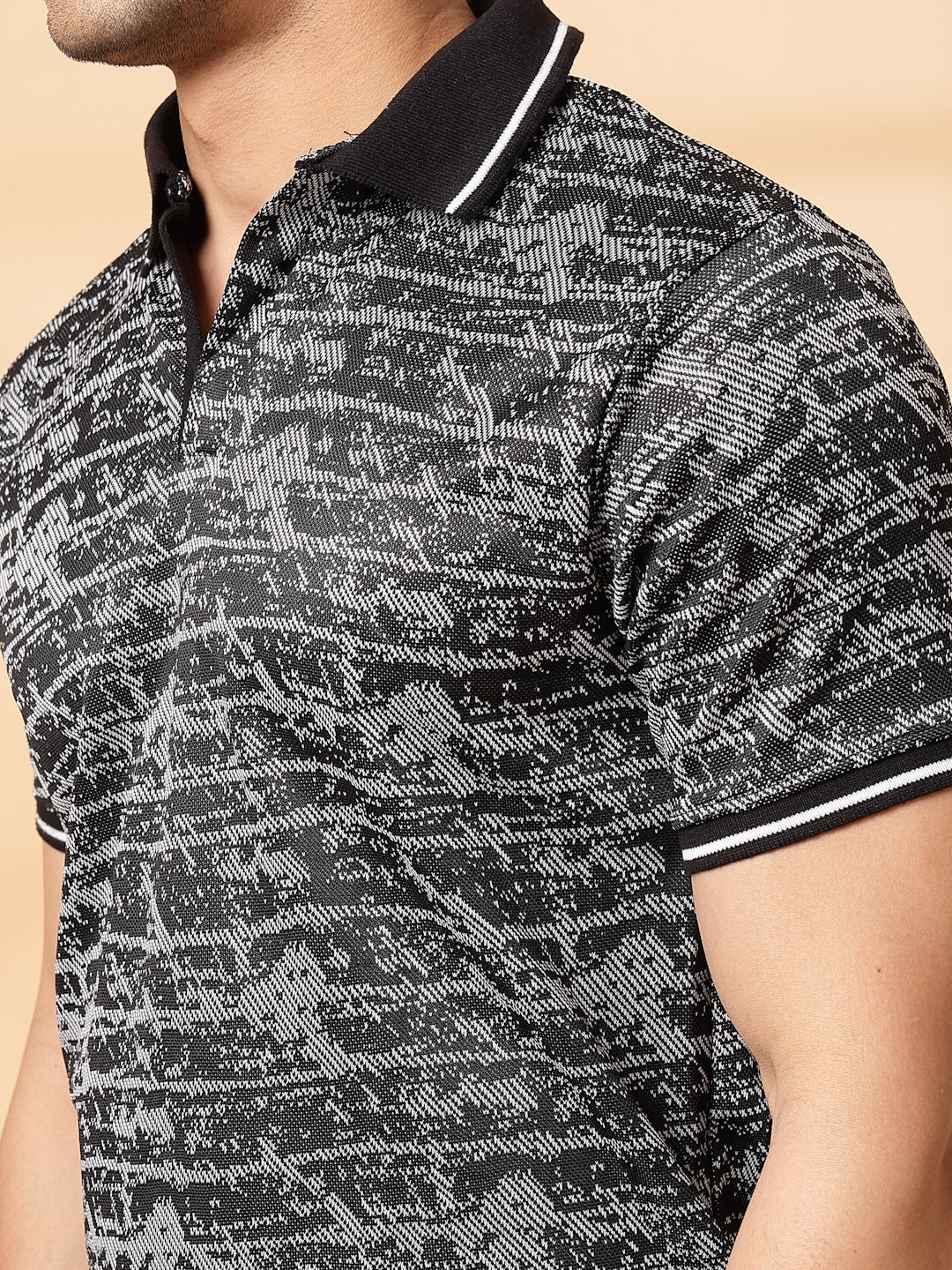Men Abstract Jacquard Polo Highlow T-Shirt