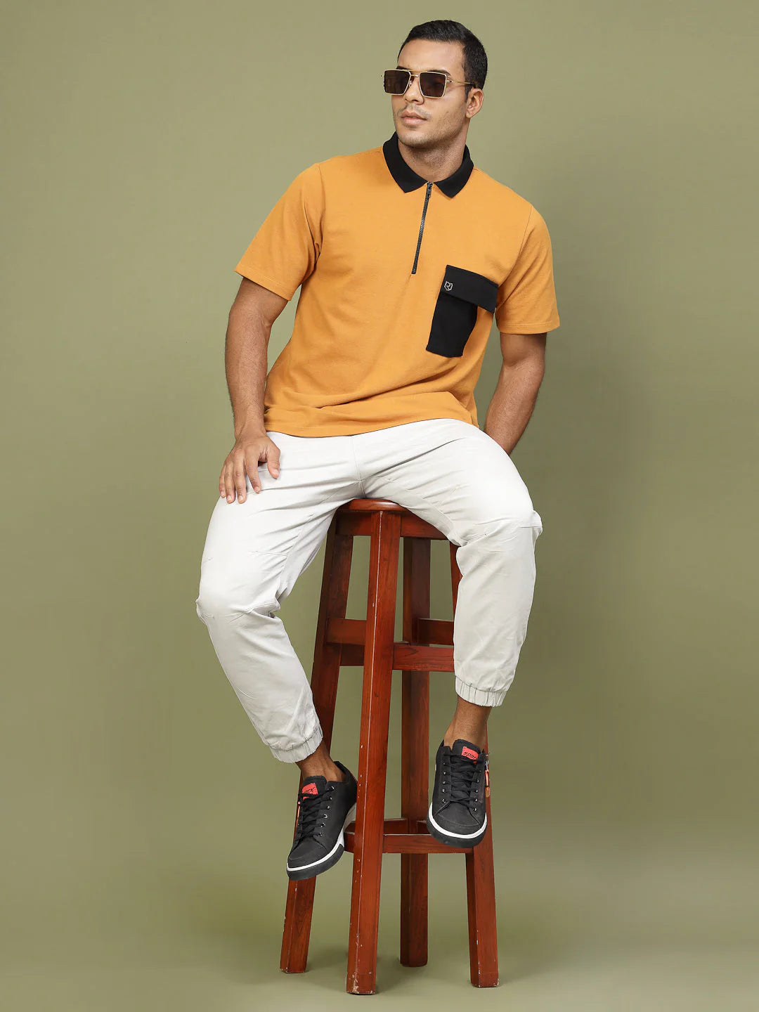 Men Patch Pocket Oversized Zip Polo Tee