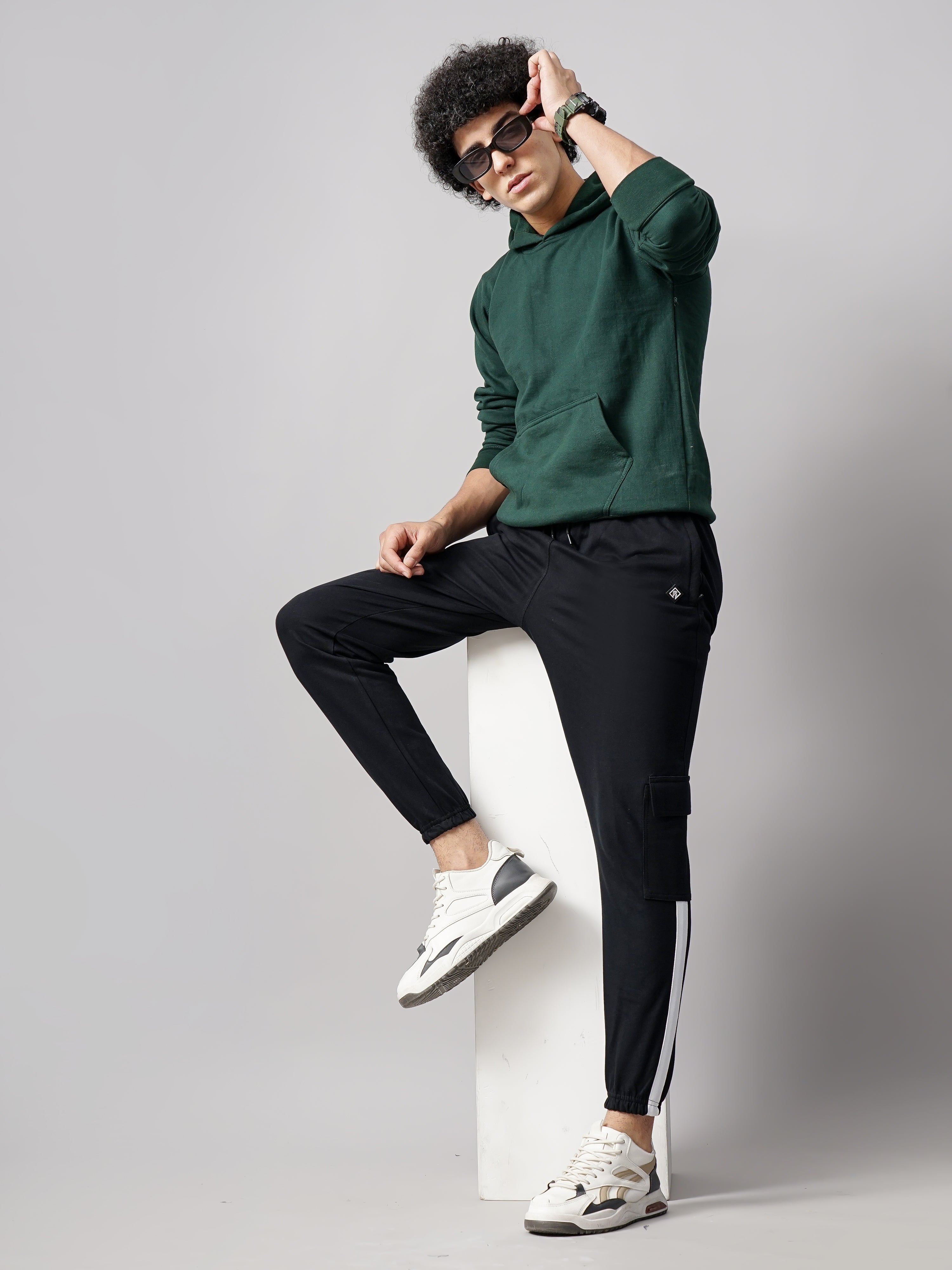 Men Sash Black Knitted Cargo Pant