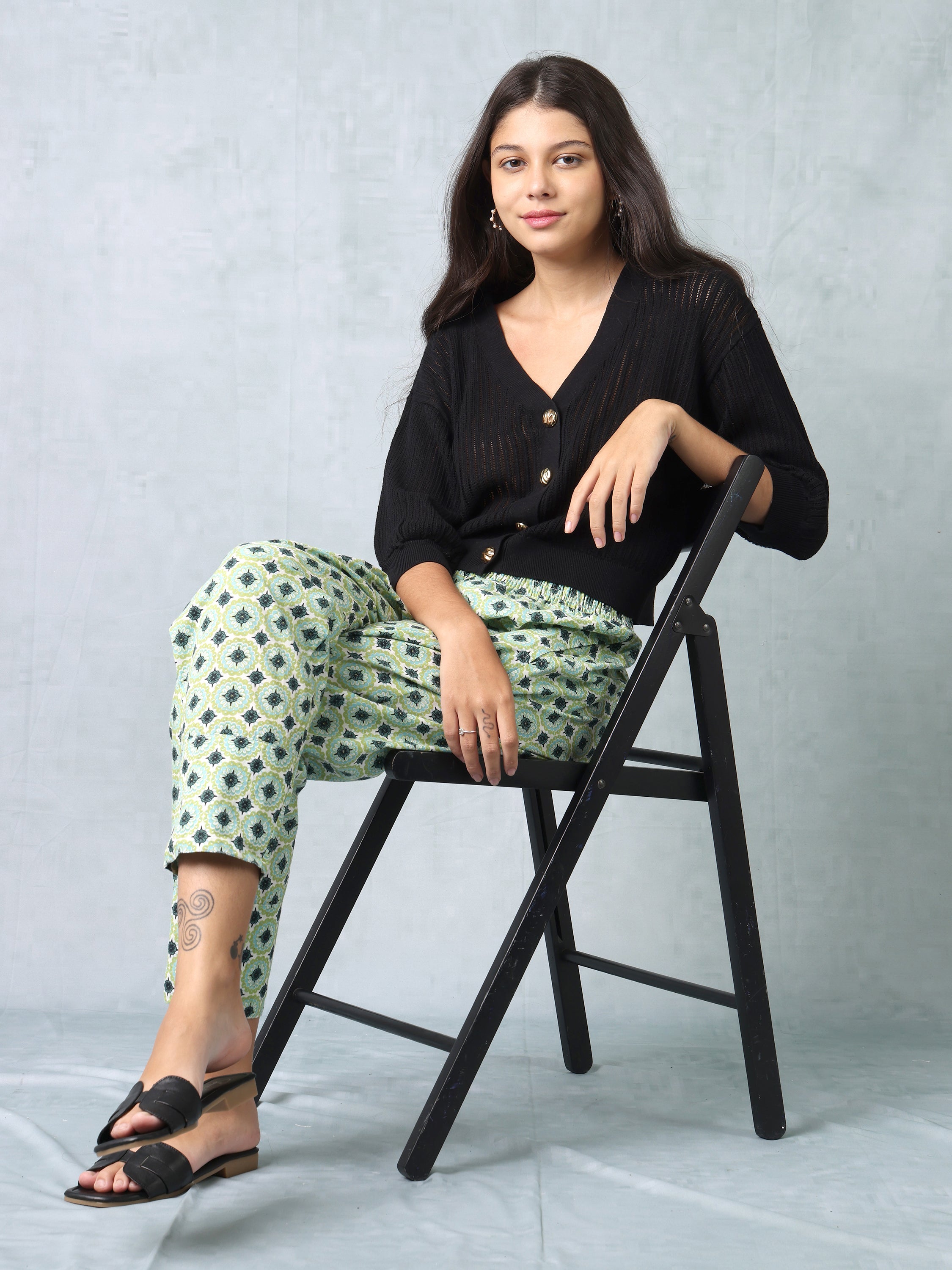 Women Floral Printed Relaxed Fit pants